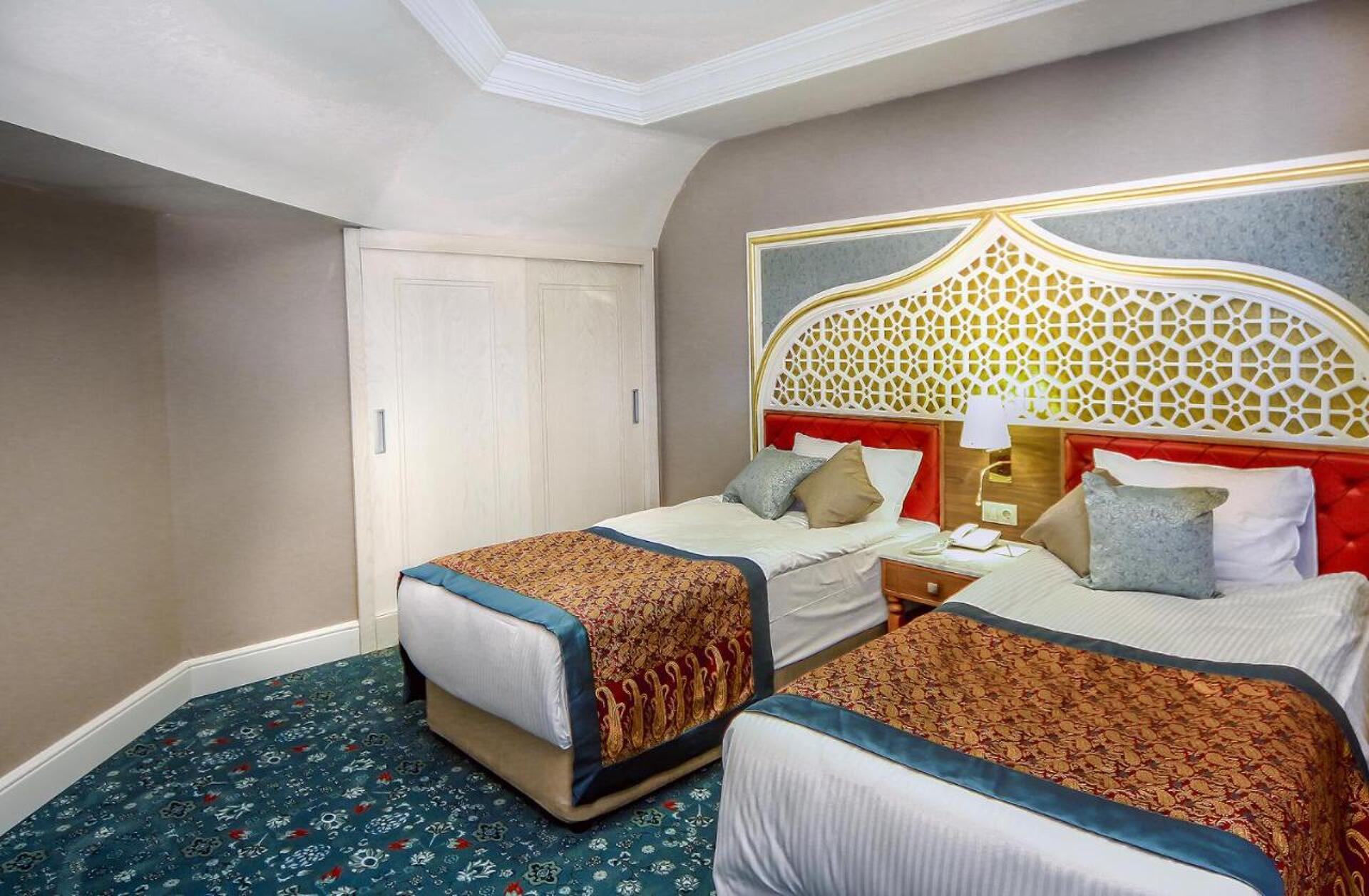Royal Taj Mahal 5* 2