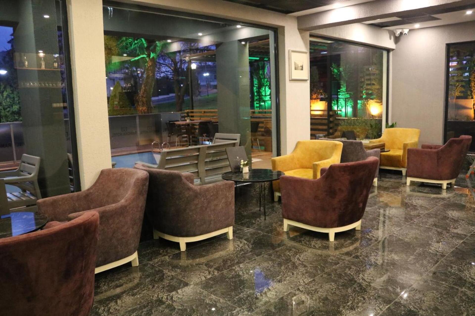 Ramona Hotel 1