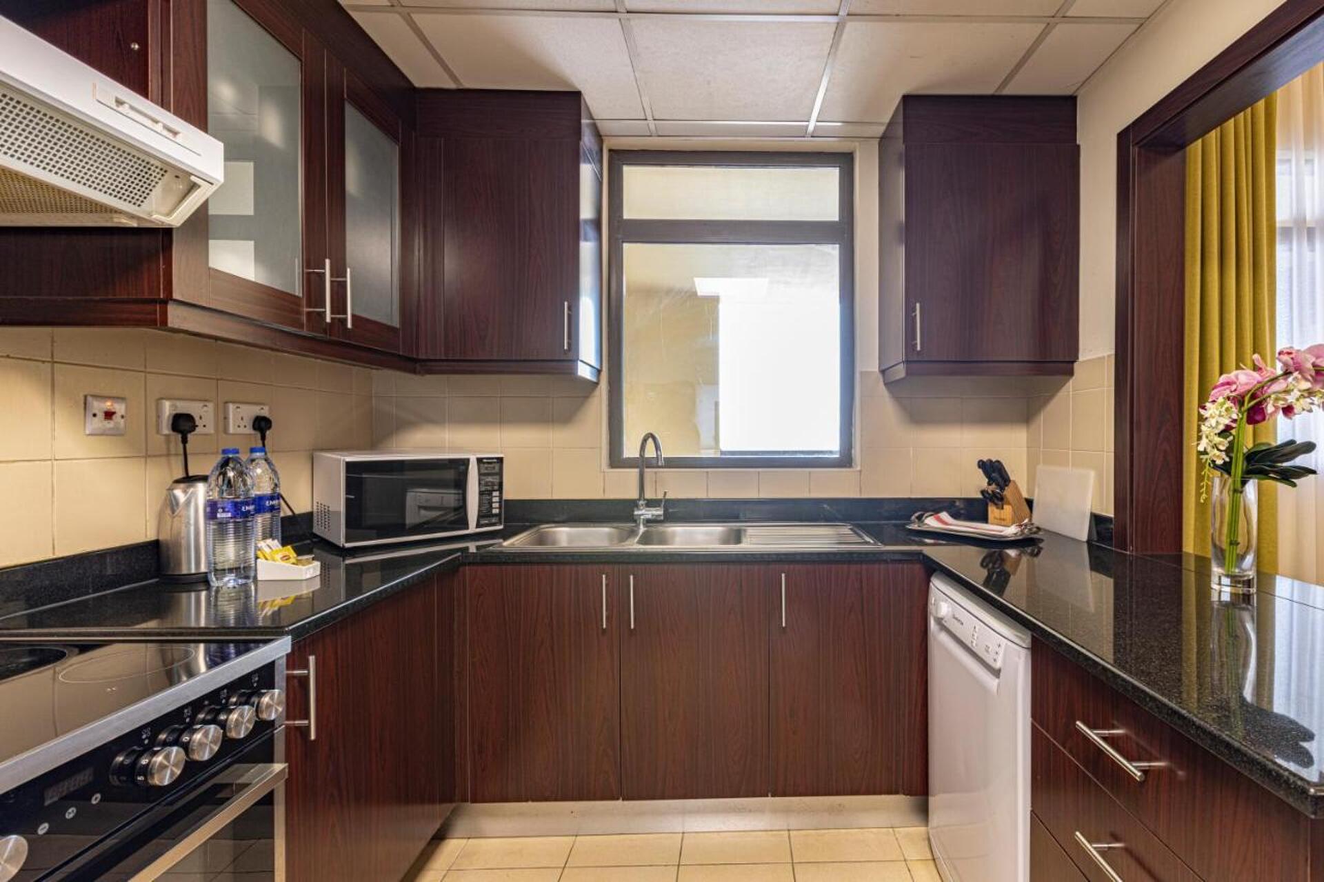 Roda Amwaj Suites 4* 9