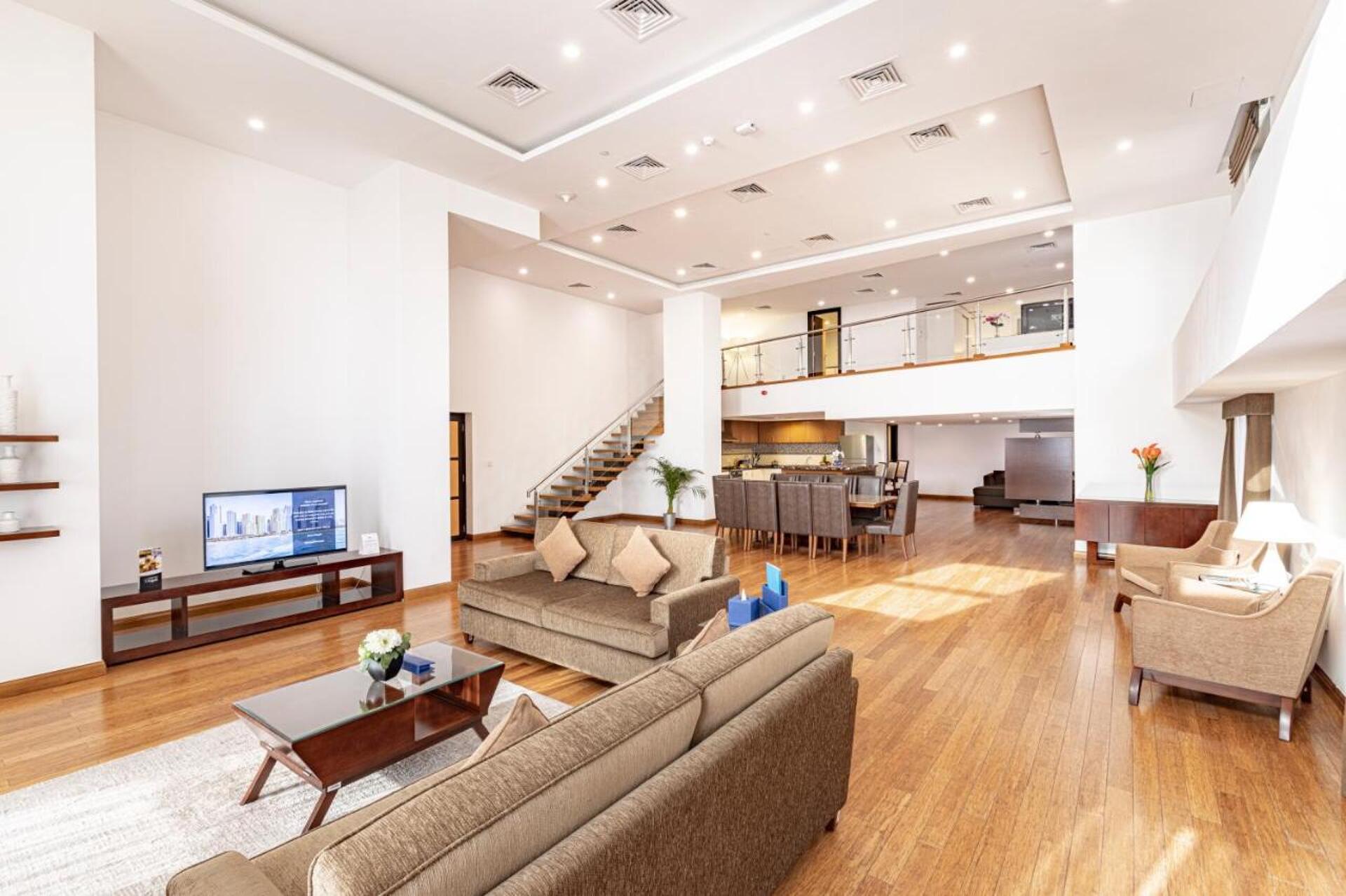 Roda Amwaj Suites 4* 24