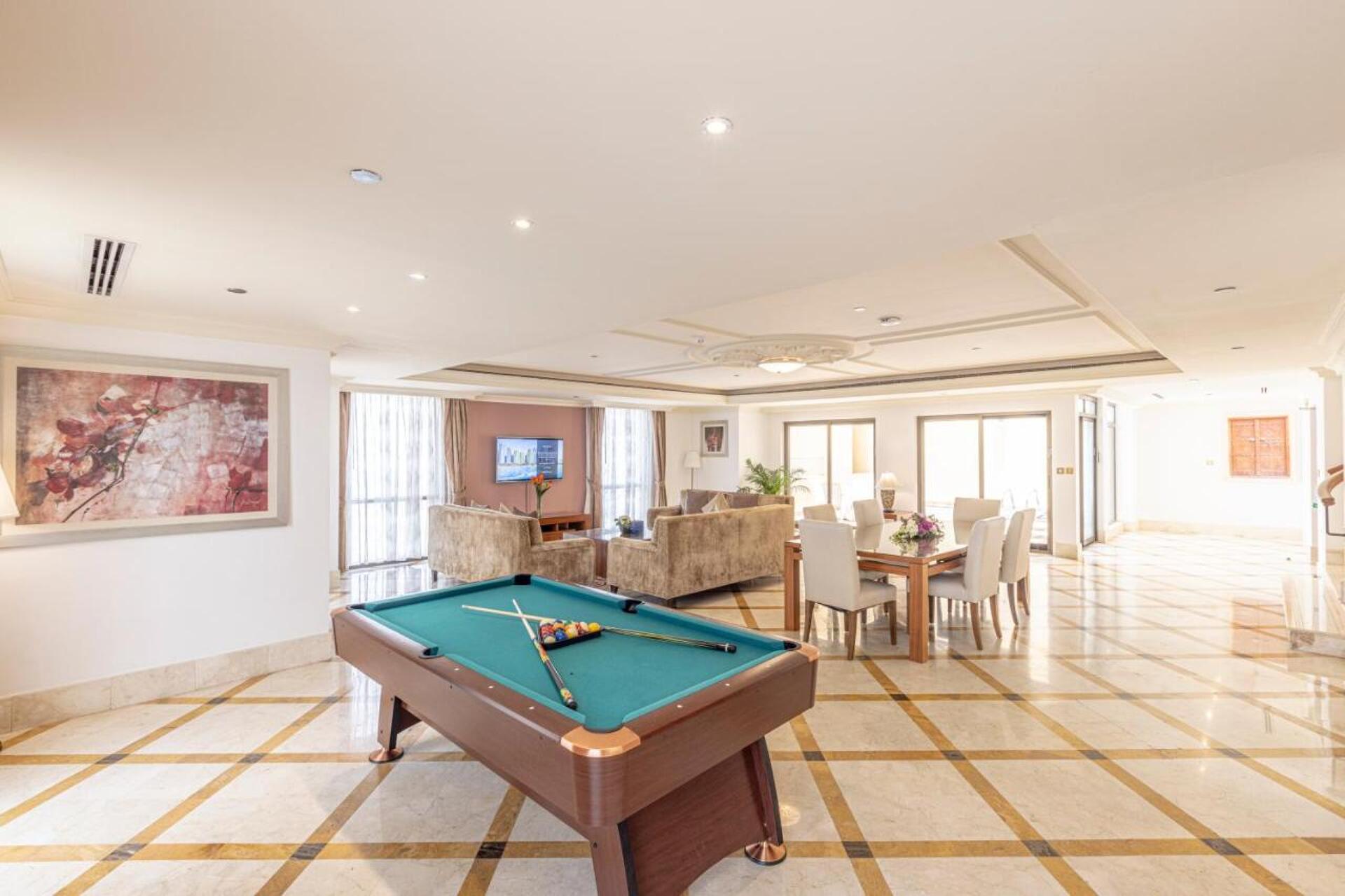 Roda Amwaj Suites 4* 27