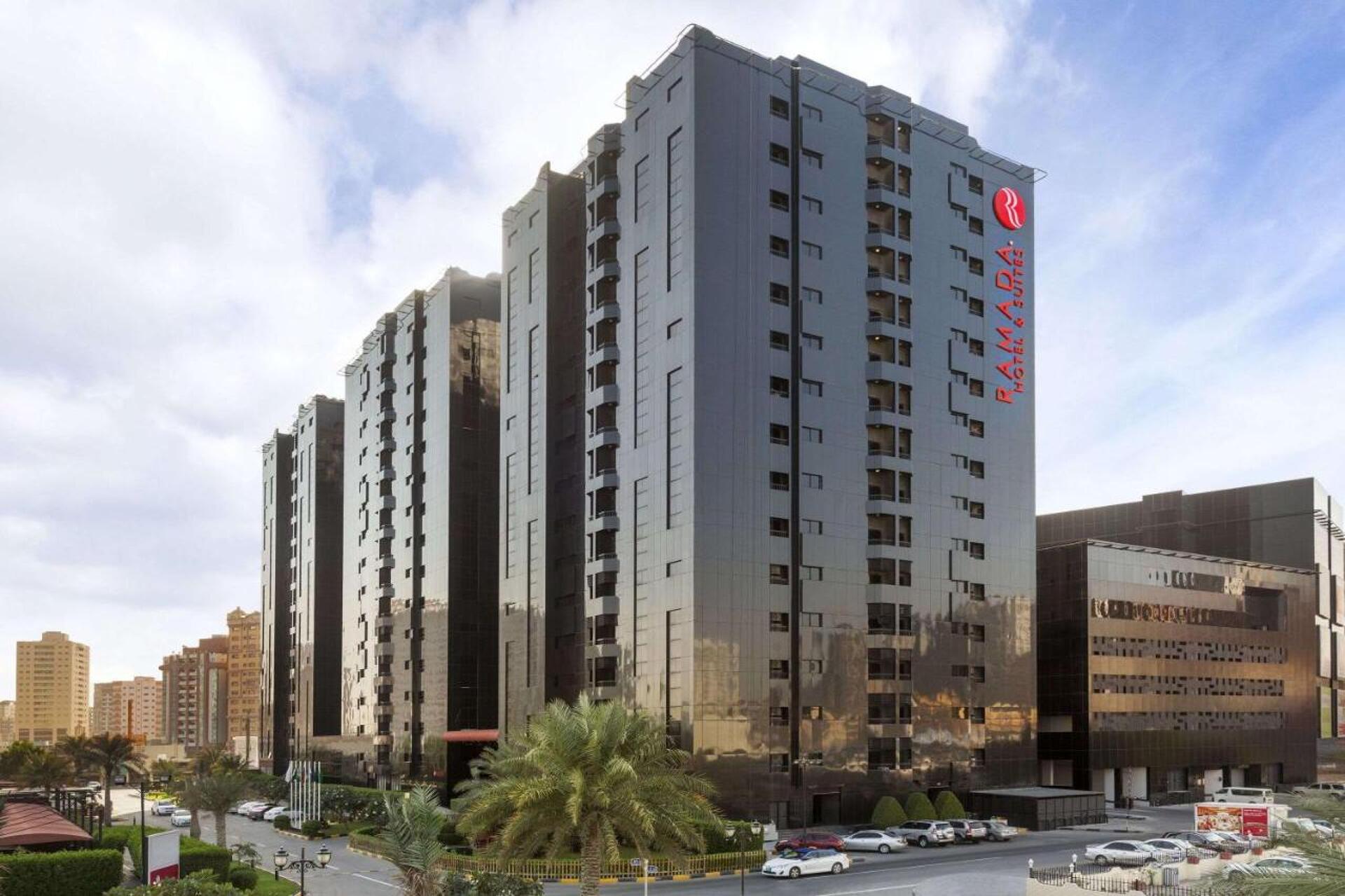 Ramada Hotel & Suites Ajman 24