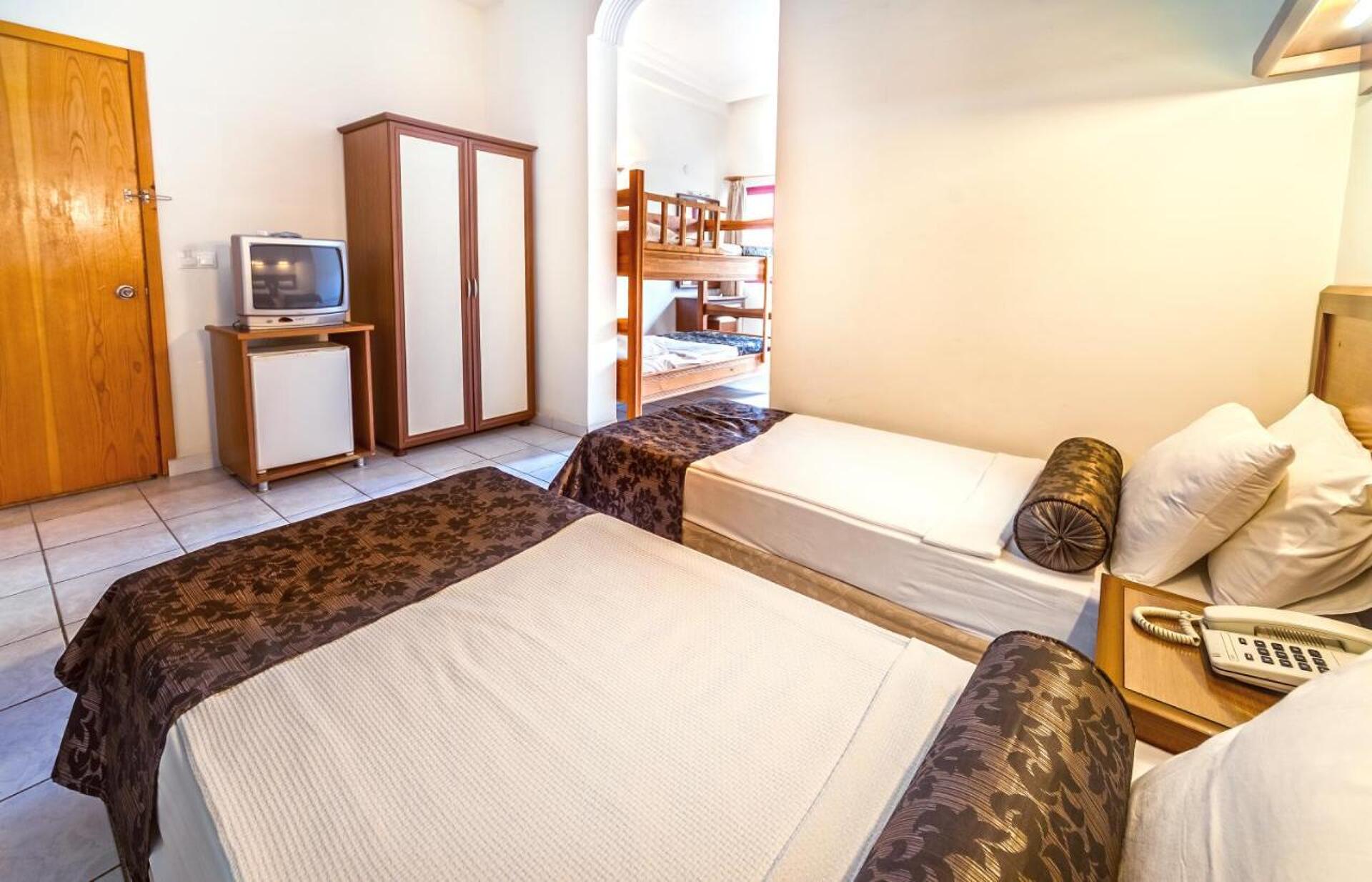 Saritas Hotel 4* 4