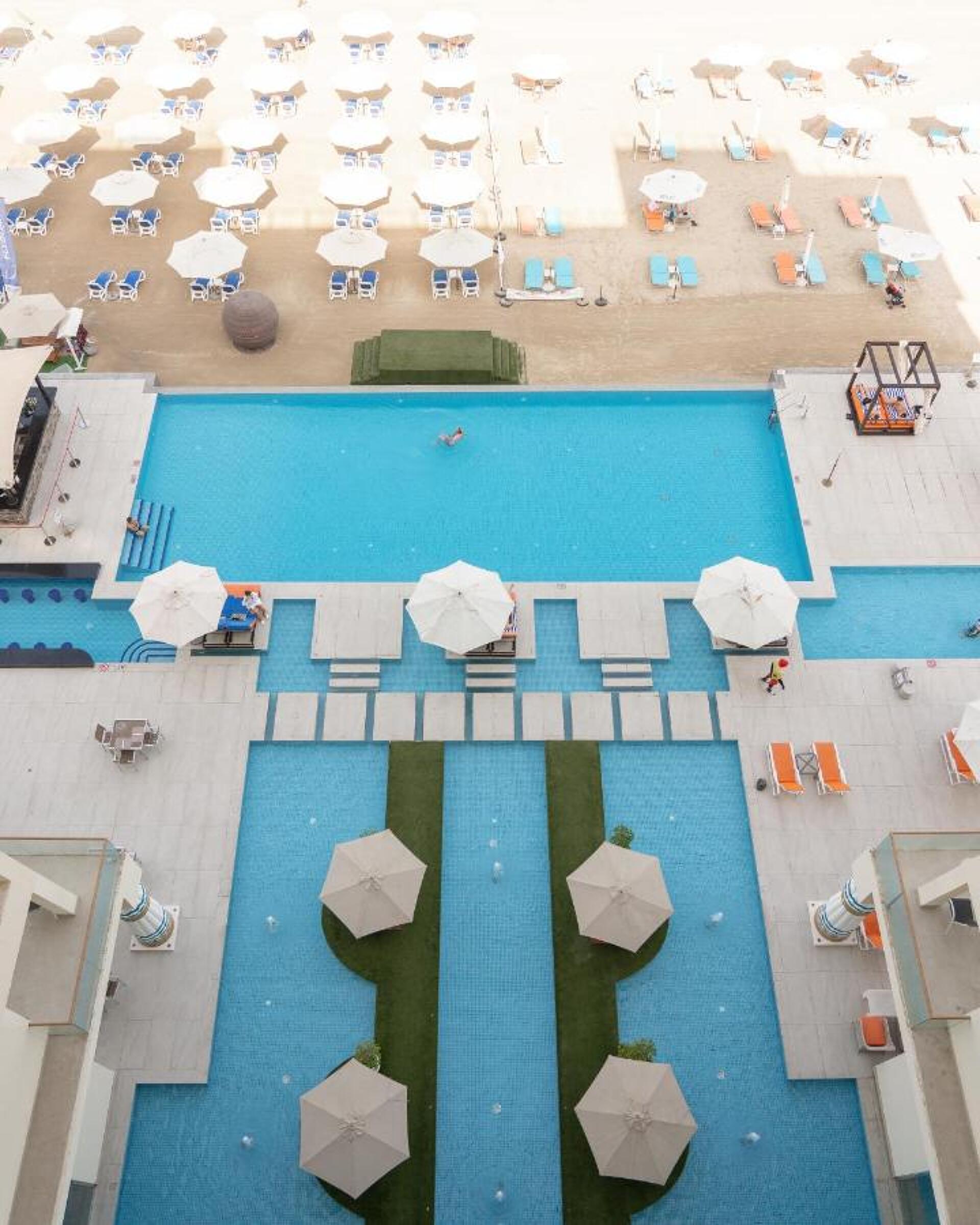 Royal Central The Palm 5* 35