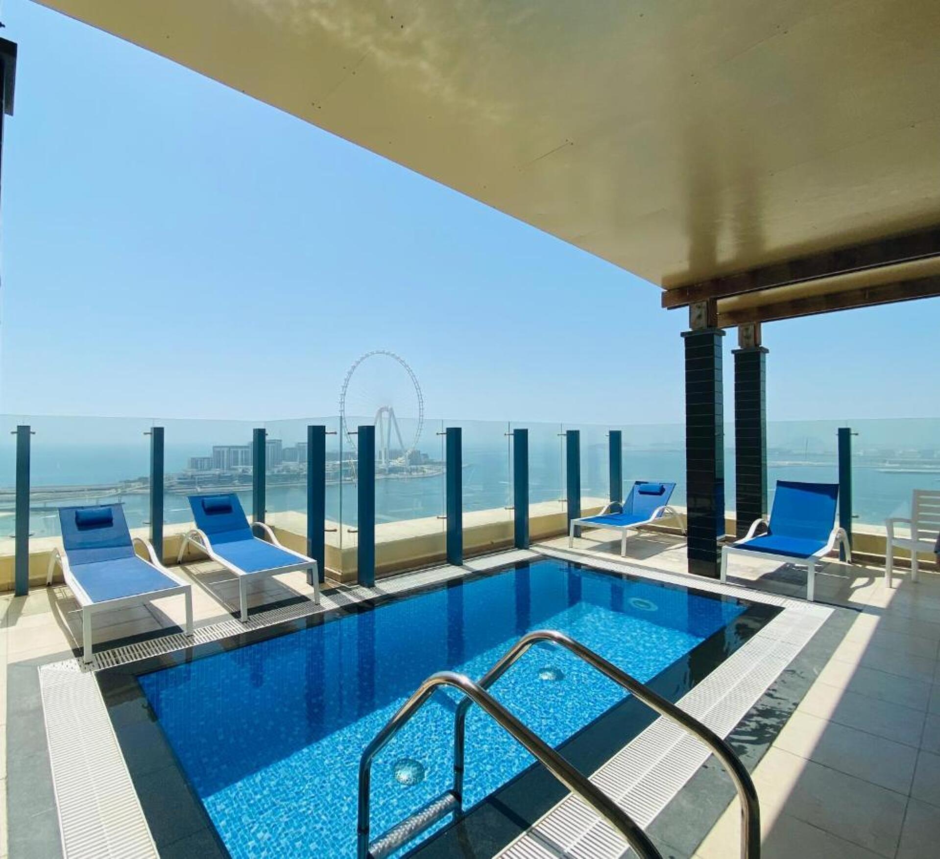 Roda Amwaj Suites 4* 4