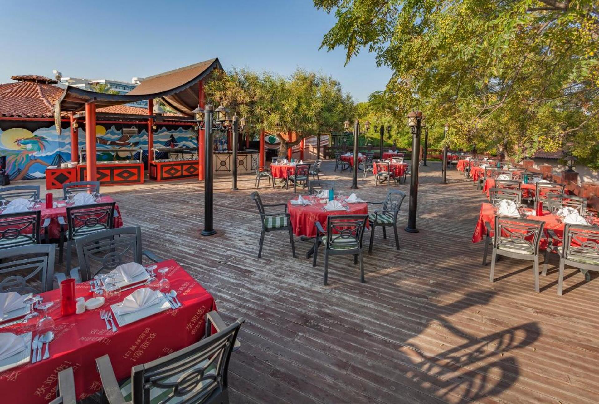 Sunrise Resort Hotel 5* 38