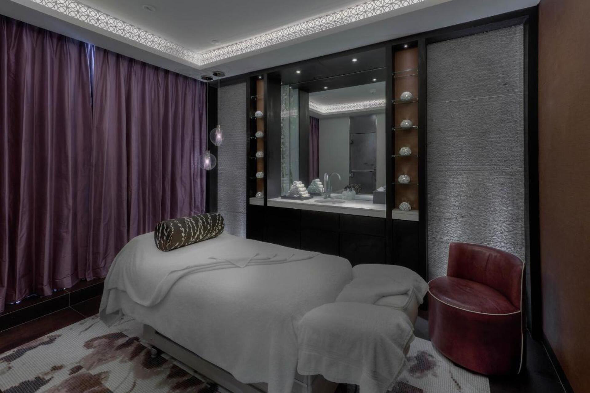 Pullman Dubai Downtown 5* 18