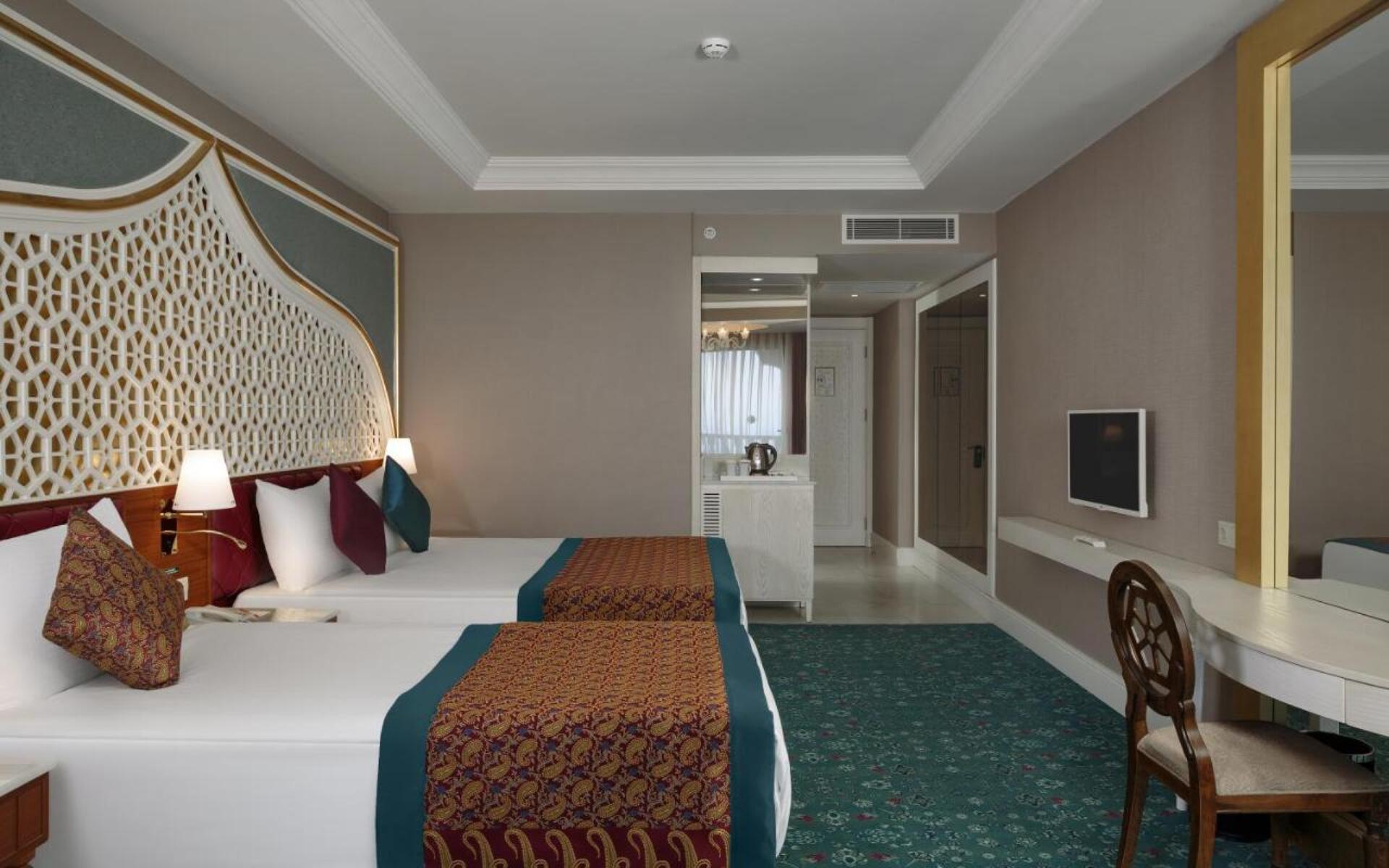 Royal Taj Mahal 5* 28