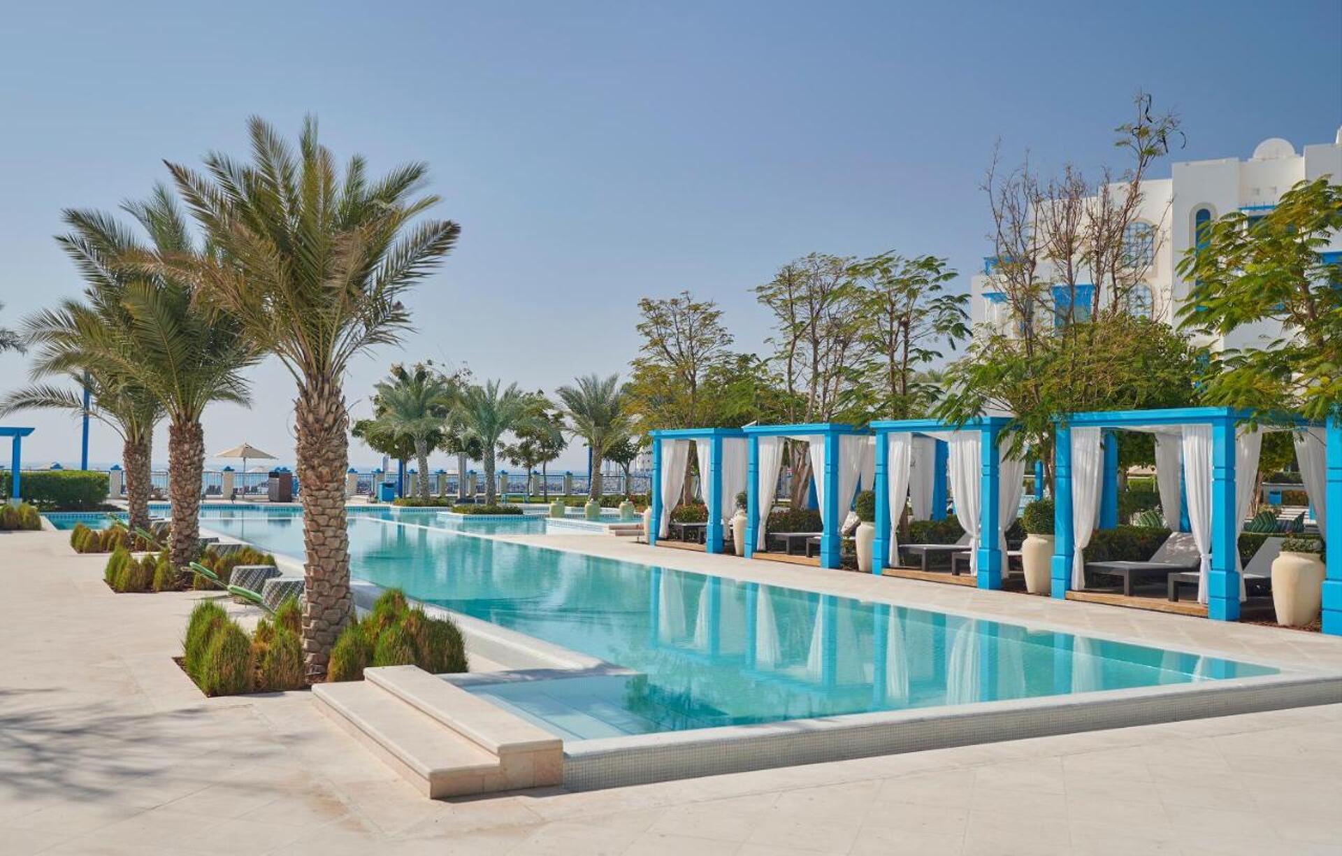 Hilton Salwa Beach Resort & Villas 5* 40