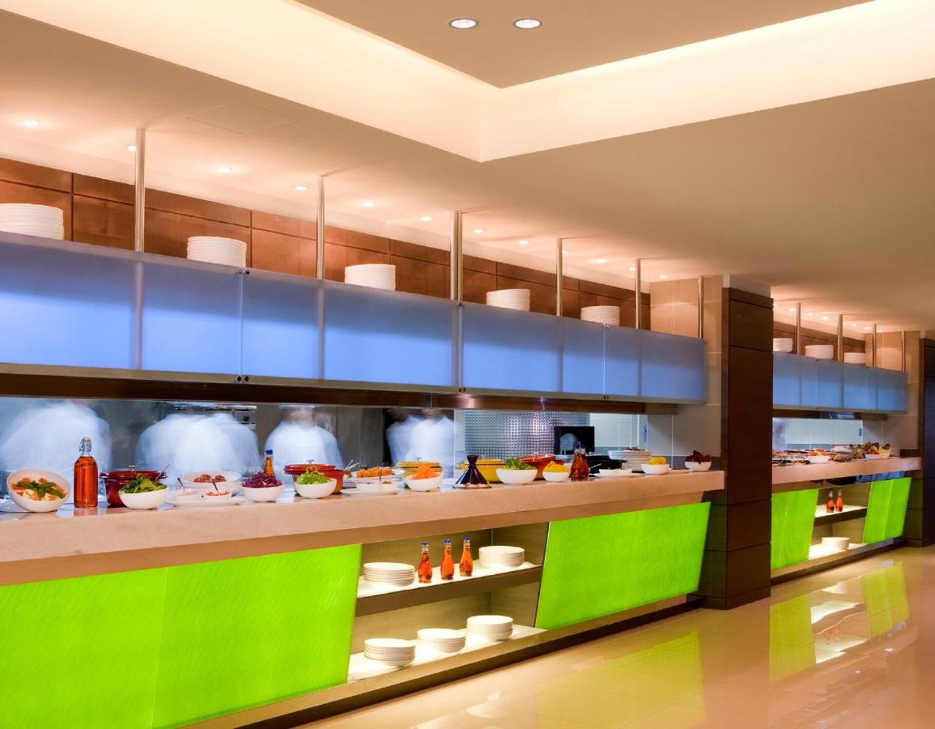 Traders Hotel Qaryat Al Beri Abu Dhabi 4* 30