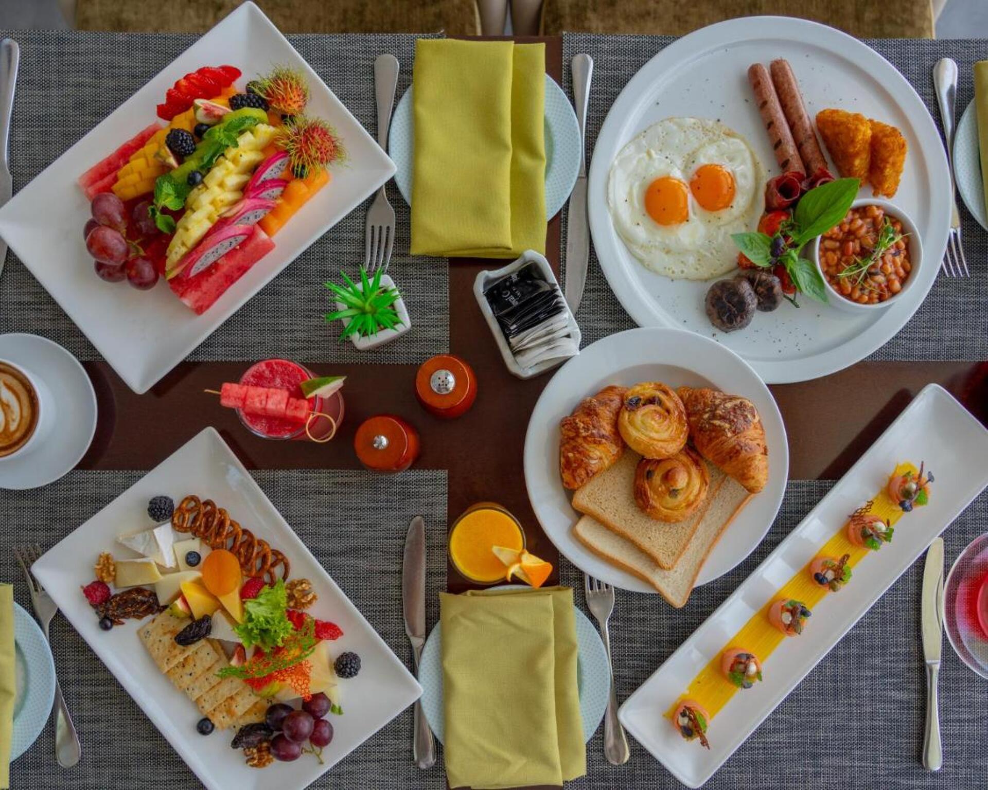 Royal Central The Palm 5* 37