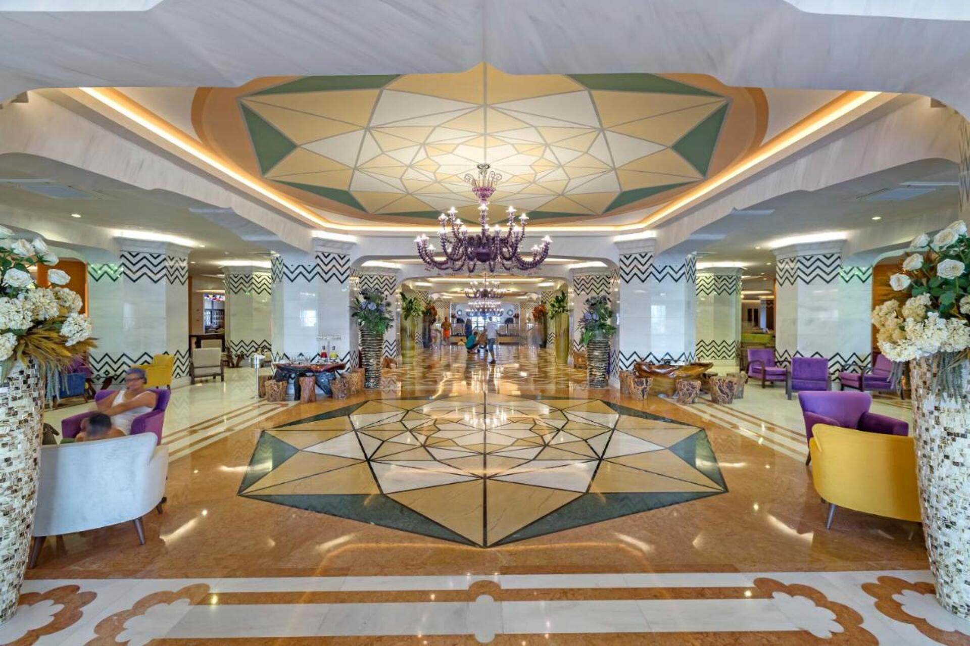 Royal Taj Mahal 5* 18