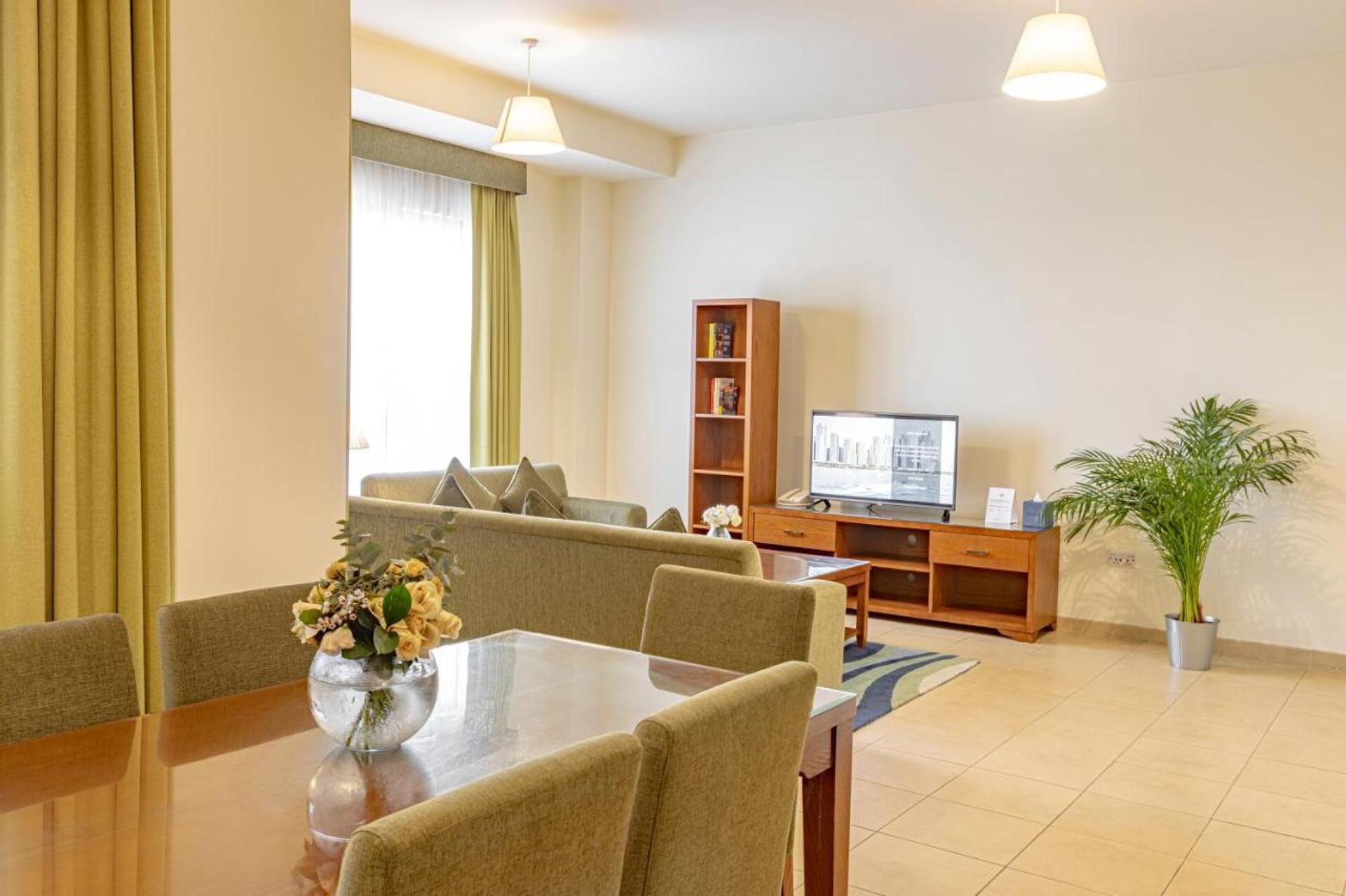 Roda Amwaj Suites 4* 7