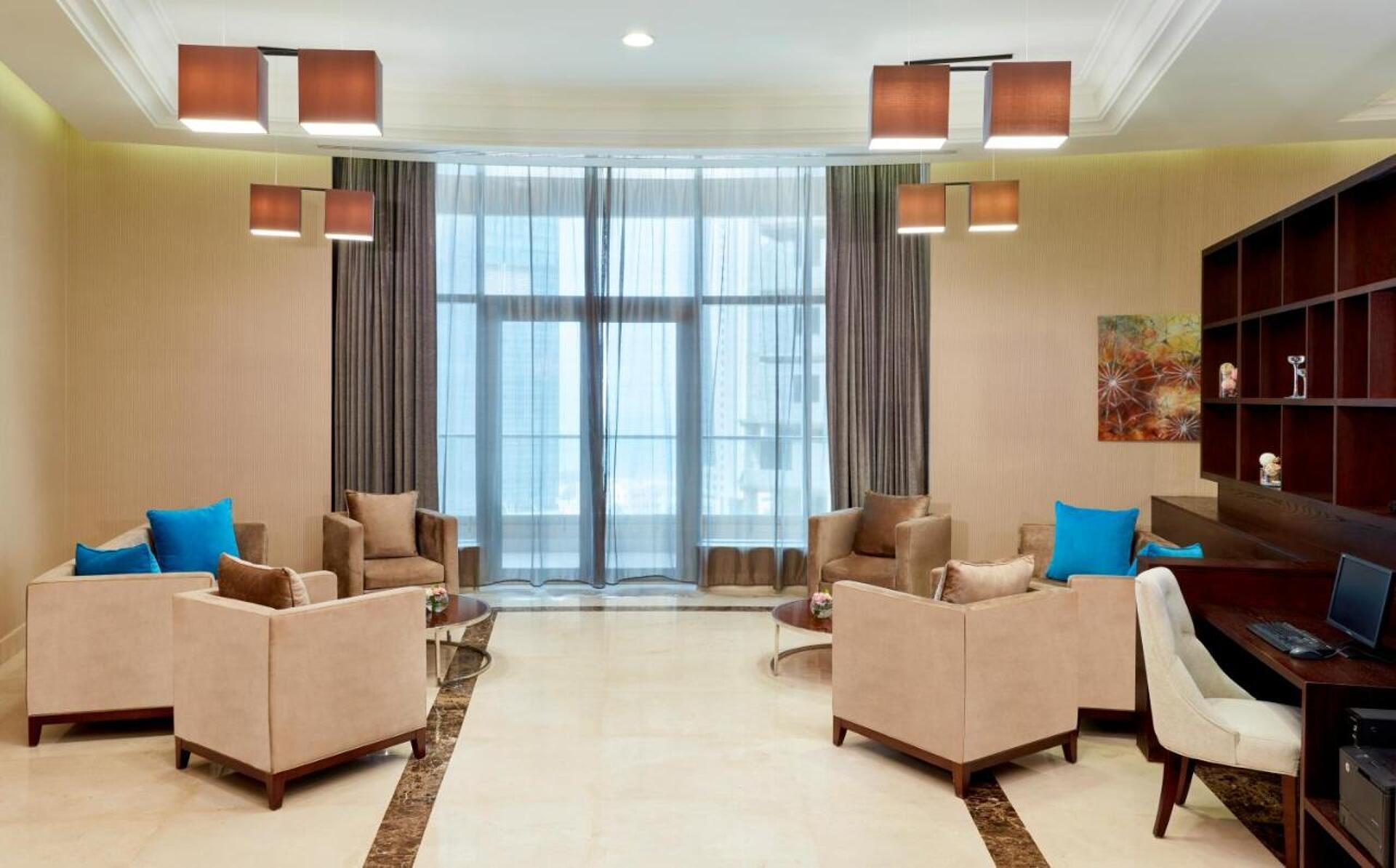Crowne Plaza Doha West Bay 34