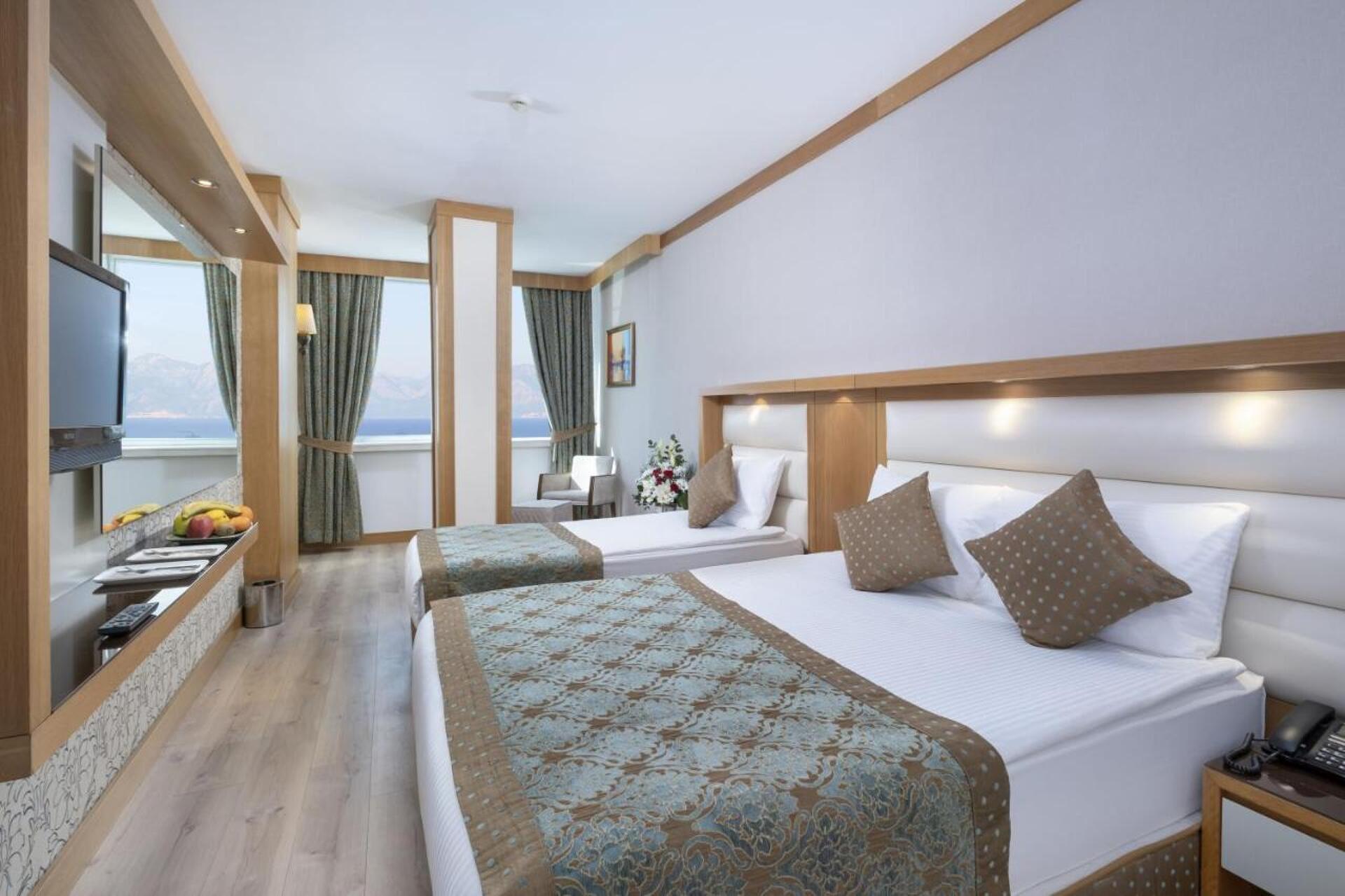 Oz Hotels Antalya Resort & Spa 5