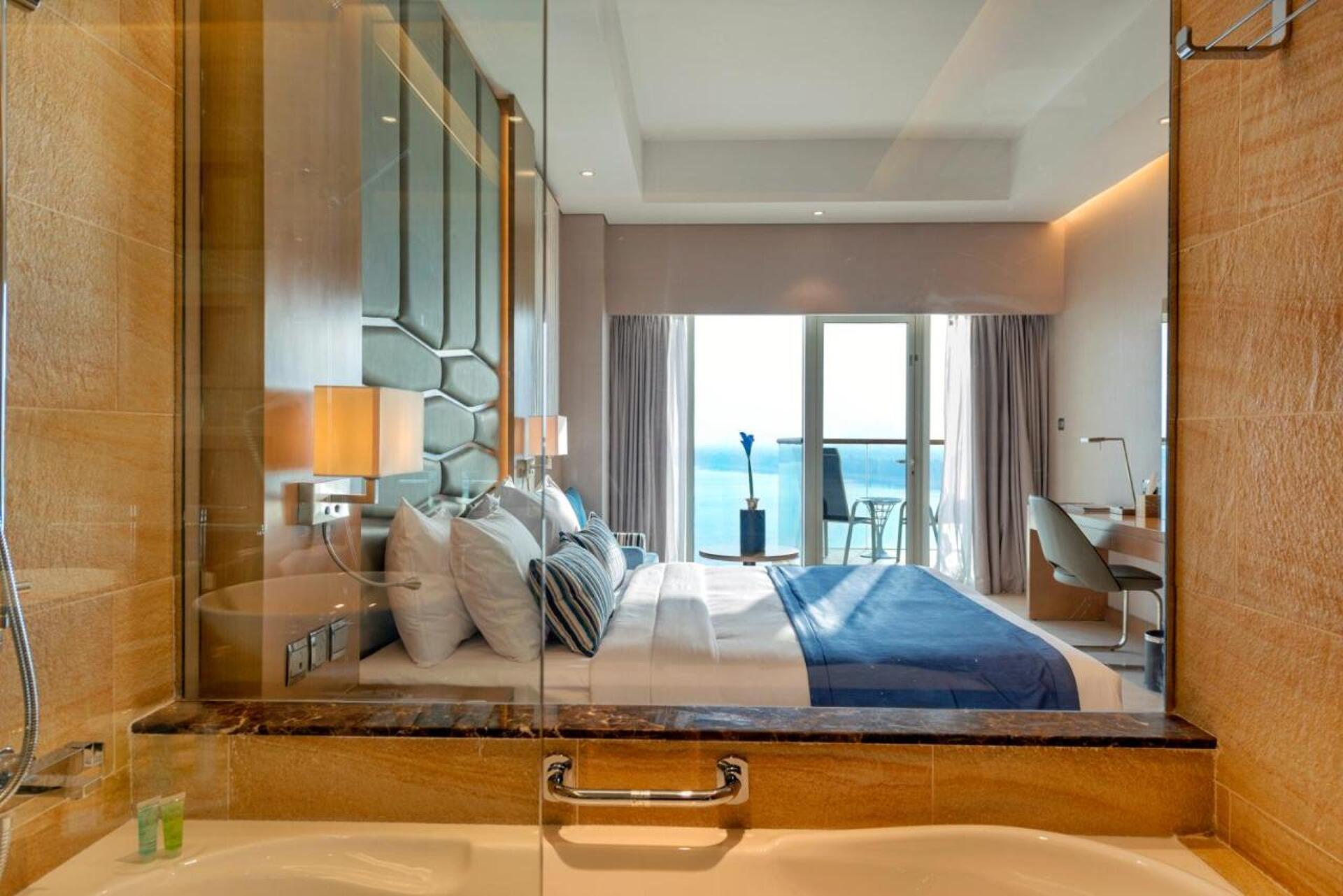 Royal Central The Palm 5* 32