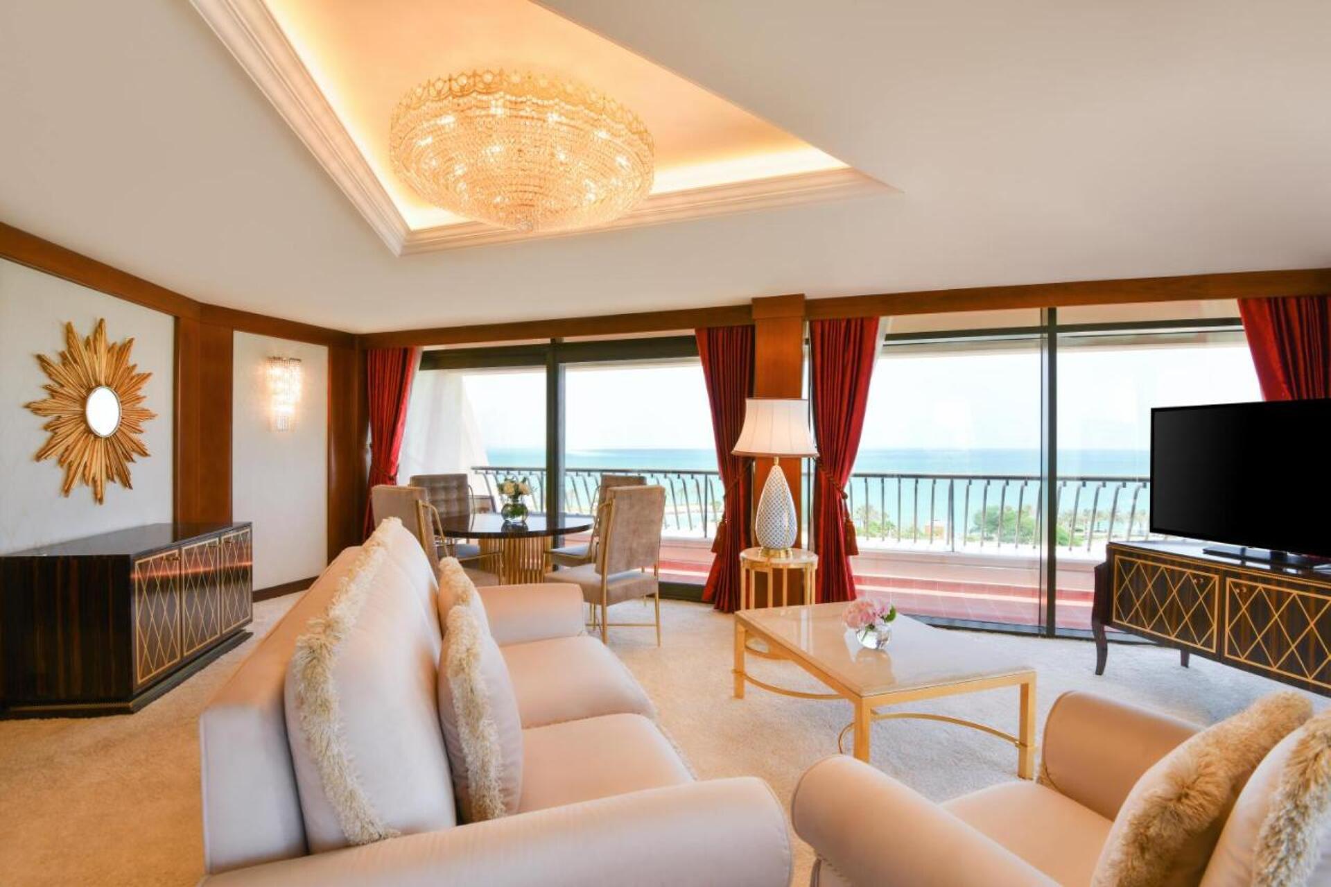 Sheraton Grand Doha Resort & Convention Hotel 29