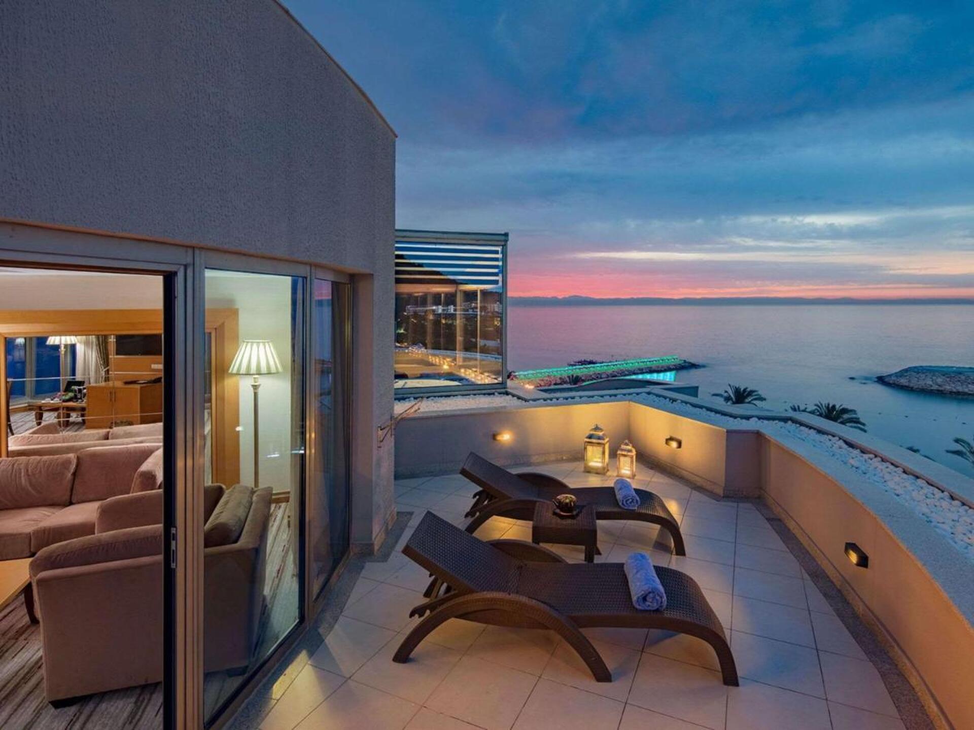 Rixos Sungate 13