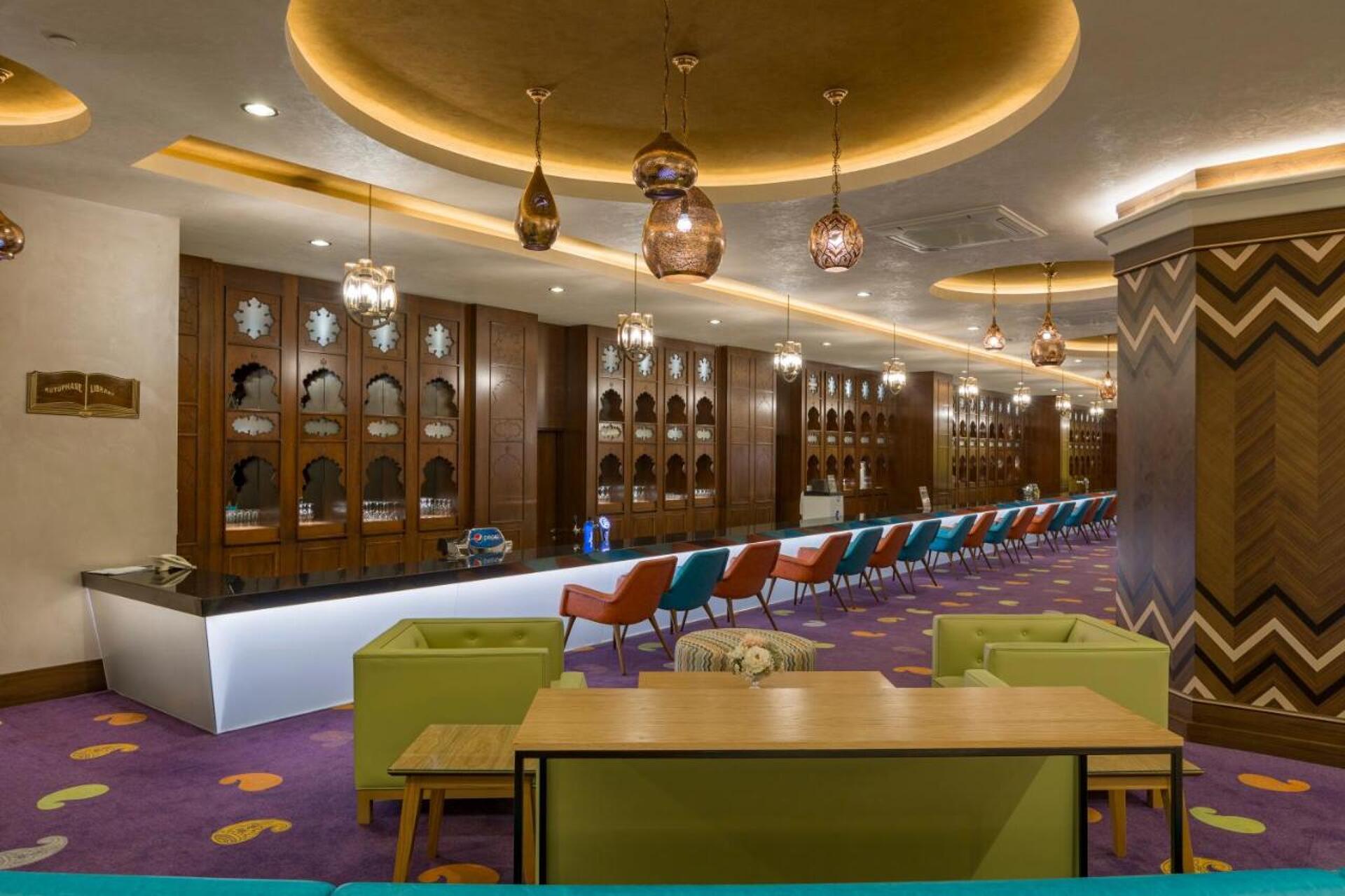 Royal Taj Mahal 5* 30