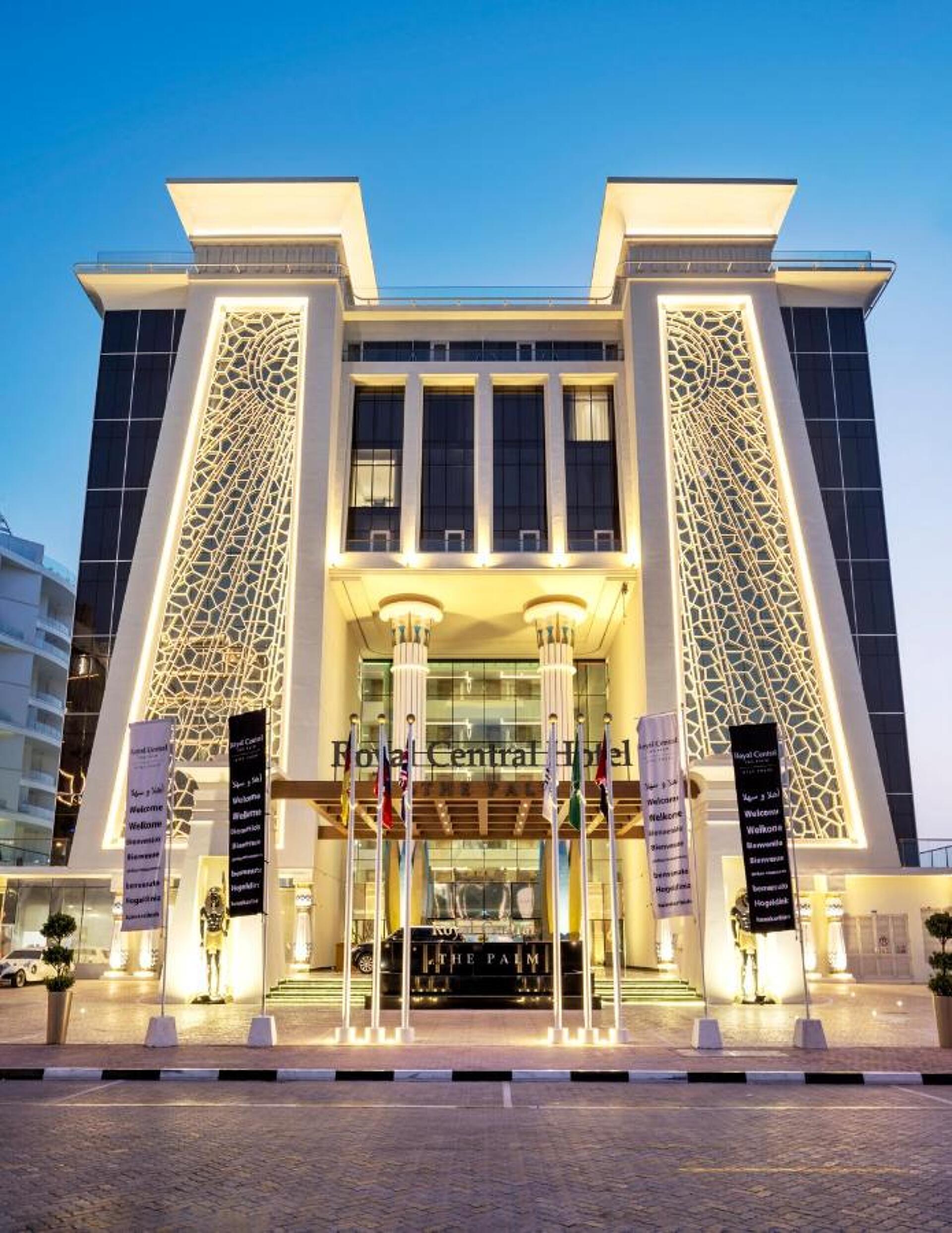 Royal Central The Palm 5* 18