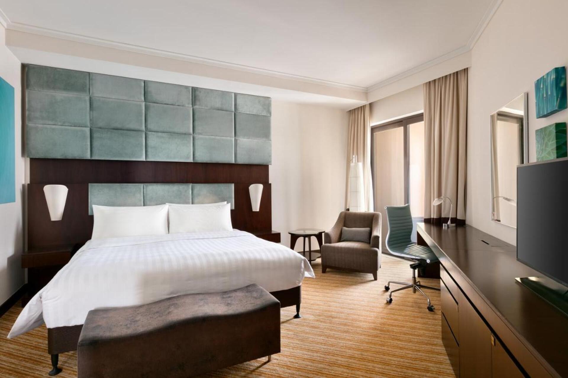 Traders Hotel Qaryat Al Beri Abu Dhabi 4* 2