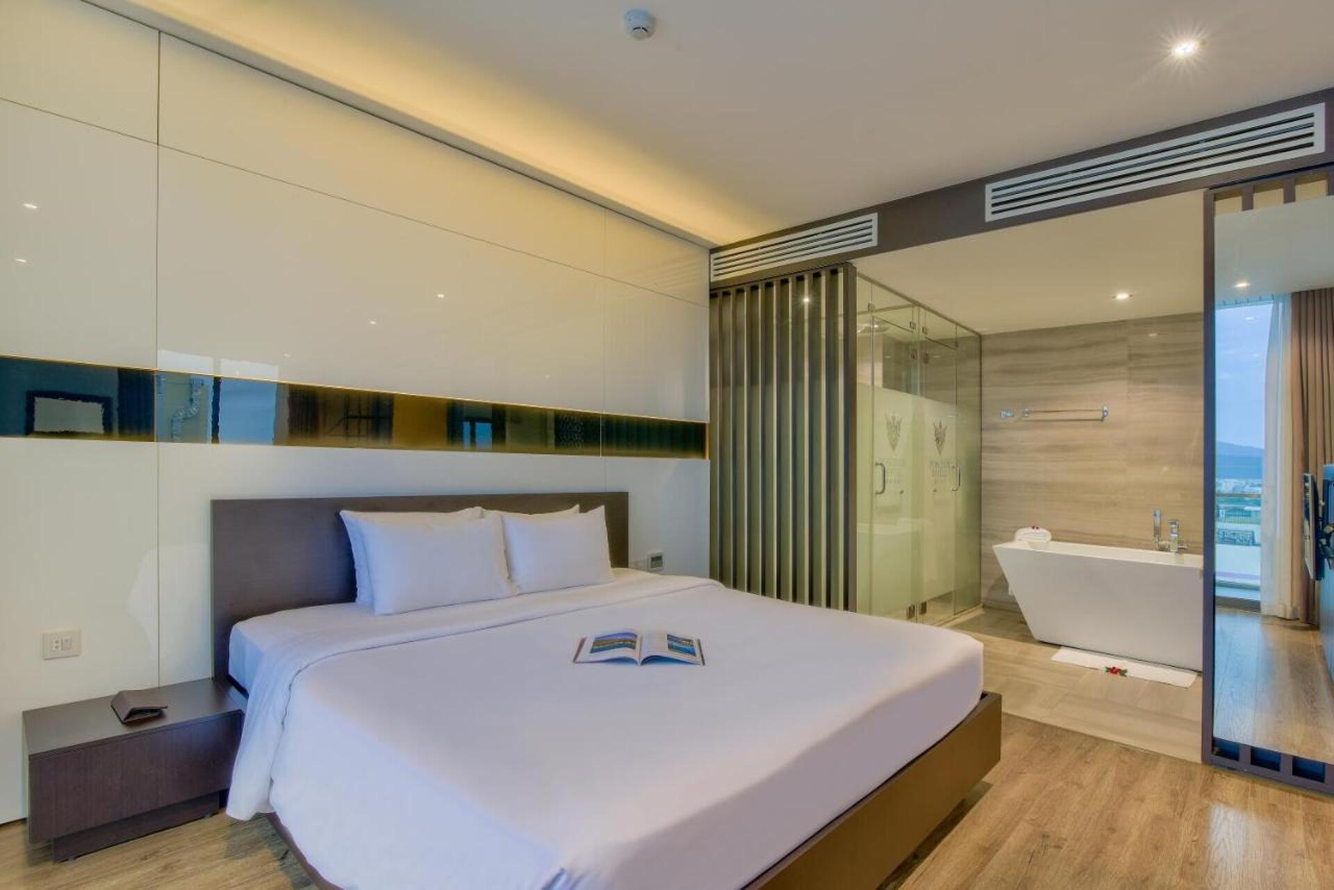 Poseidon Nha Trang Hotel 16