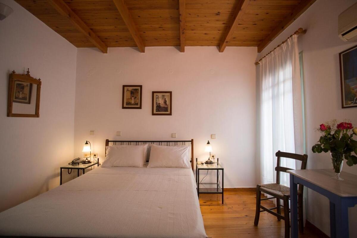 Nostos Hotel 3* 3
