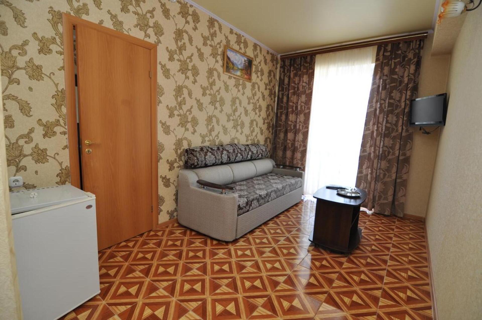 Афина 2* 38