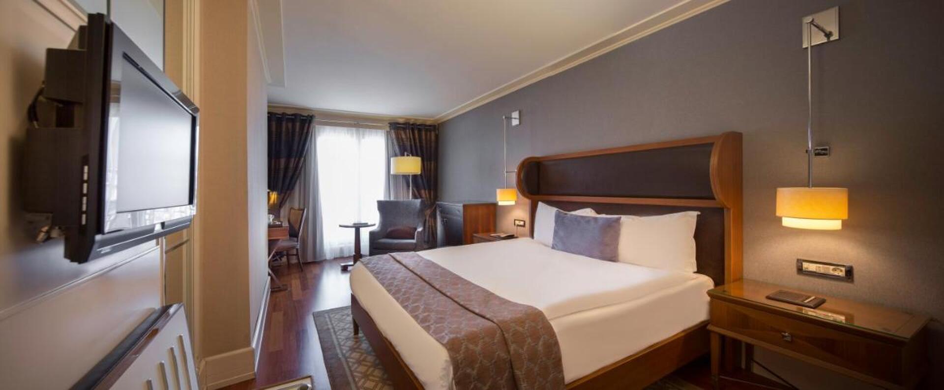 Titanic City Taksim 4* 26