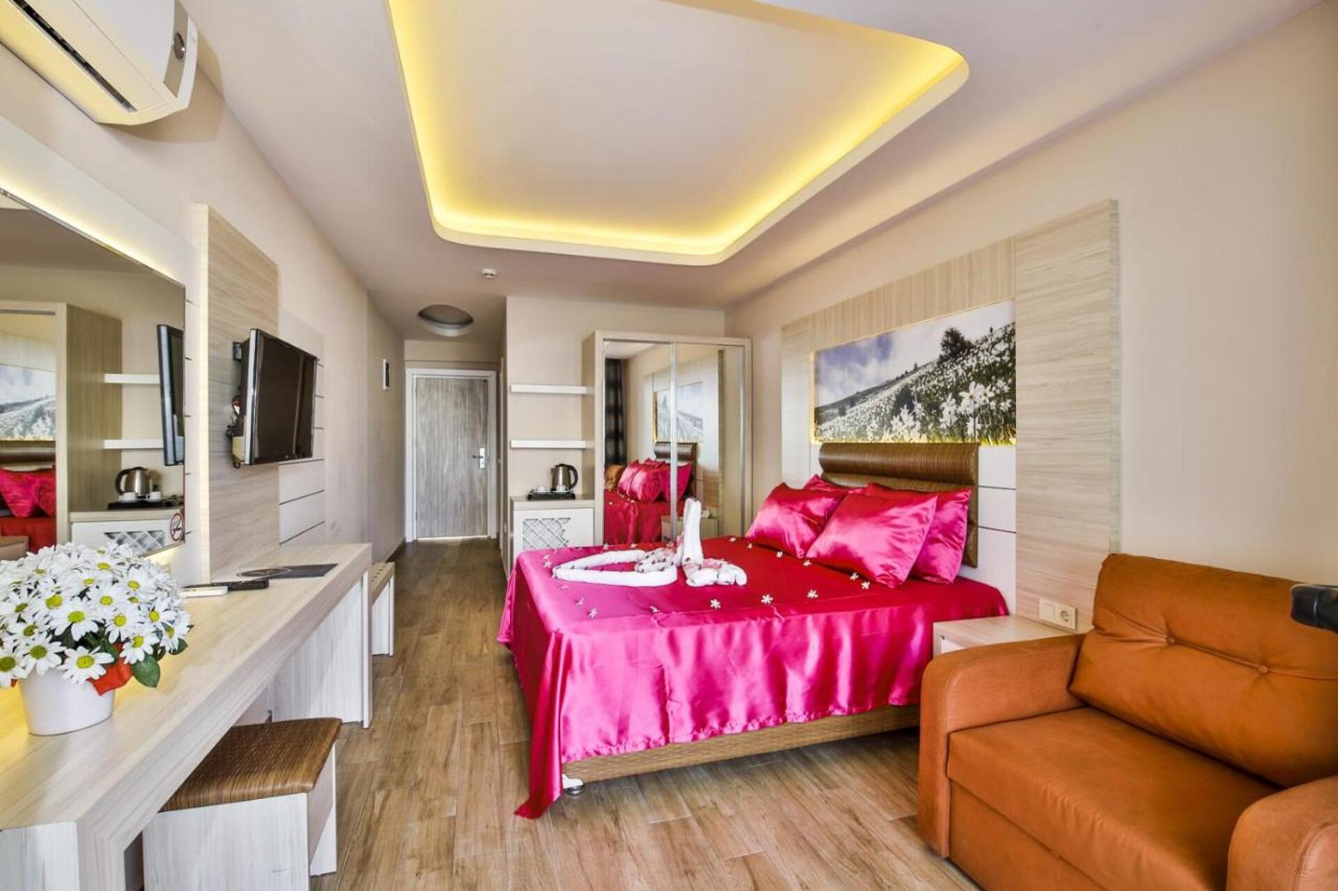 Opia Boutique Hotel 13