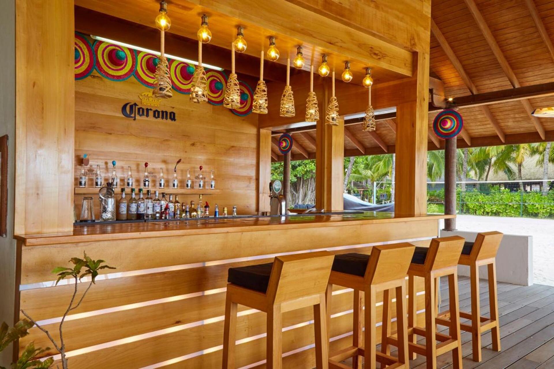 Kuredu Island Resort & Spa 43