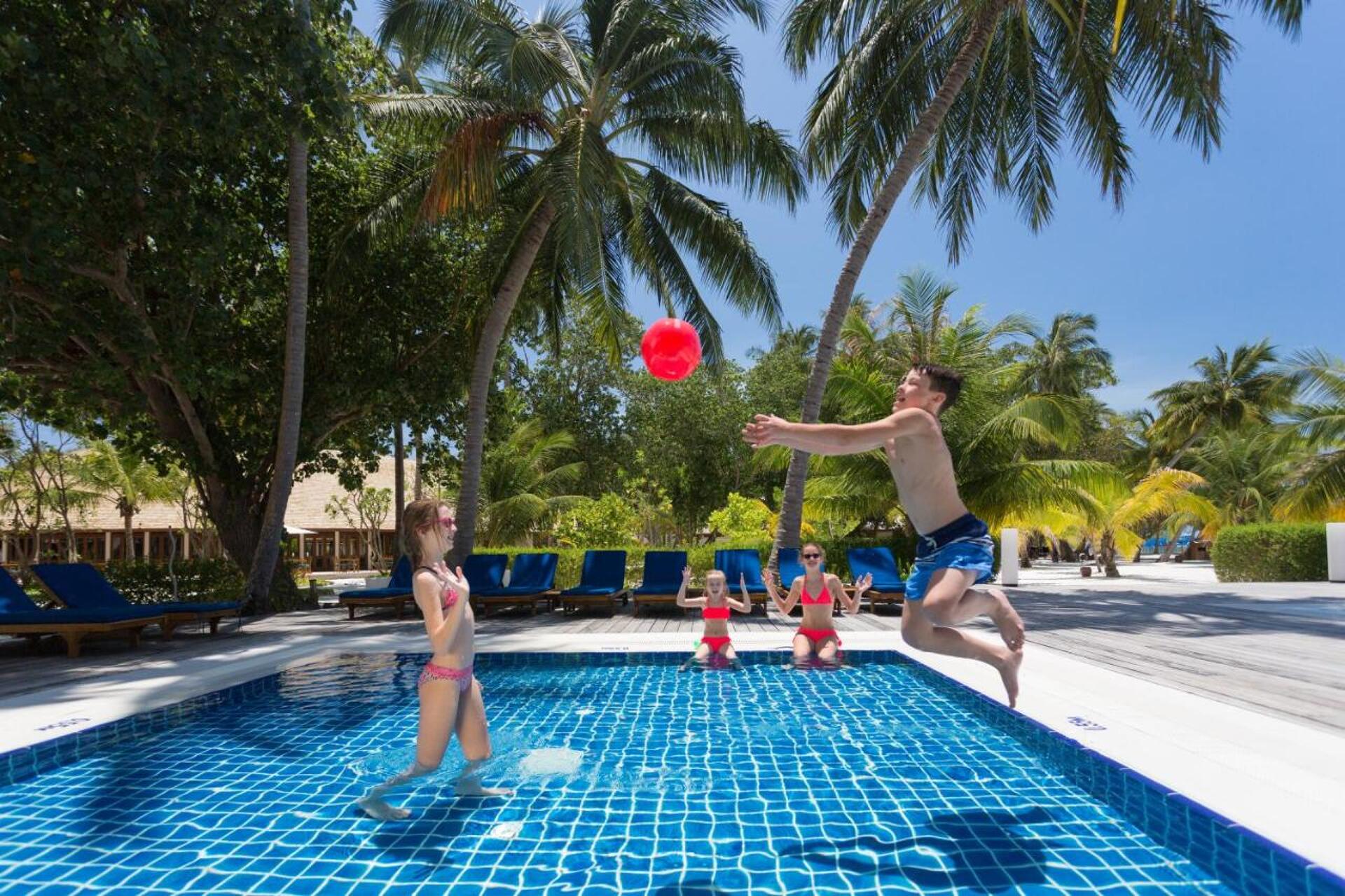 Meeru Island Resort 25
