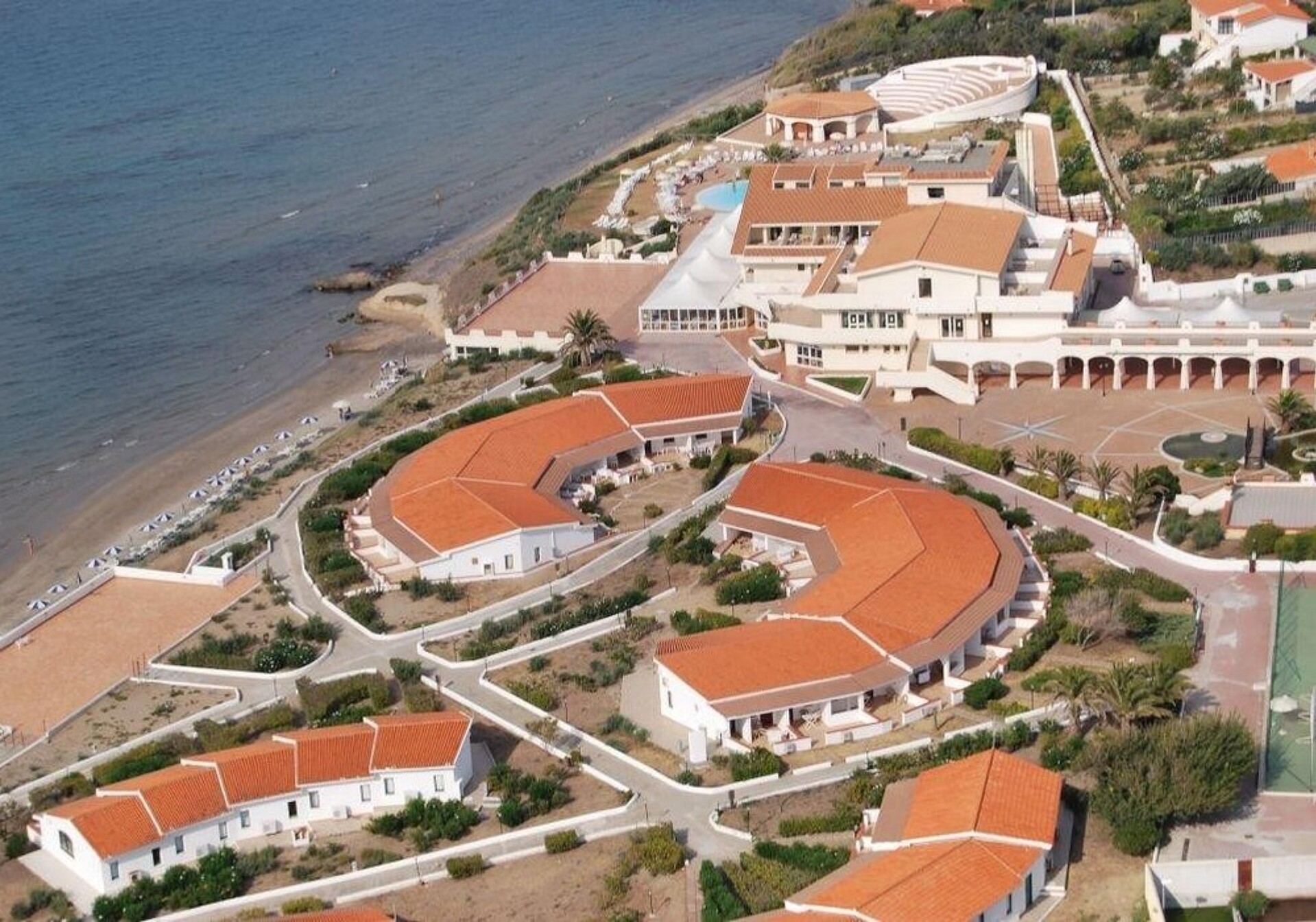 La Plage Noire Hotel & Resort 4* 5