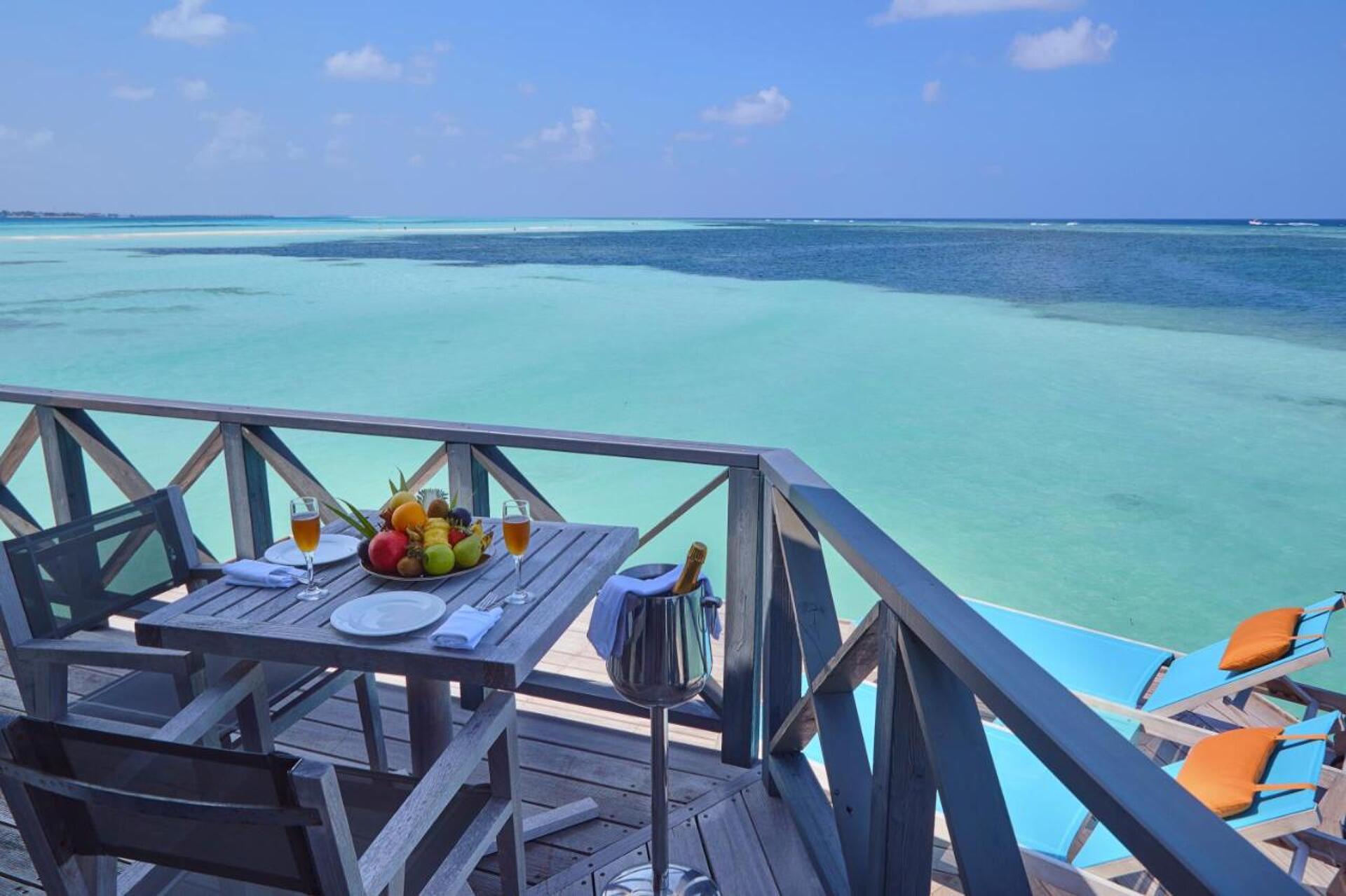 Kuredu Island Resort & Spa 32