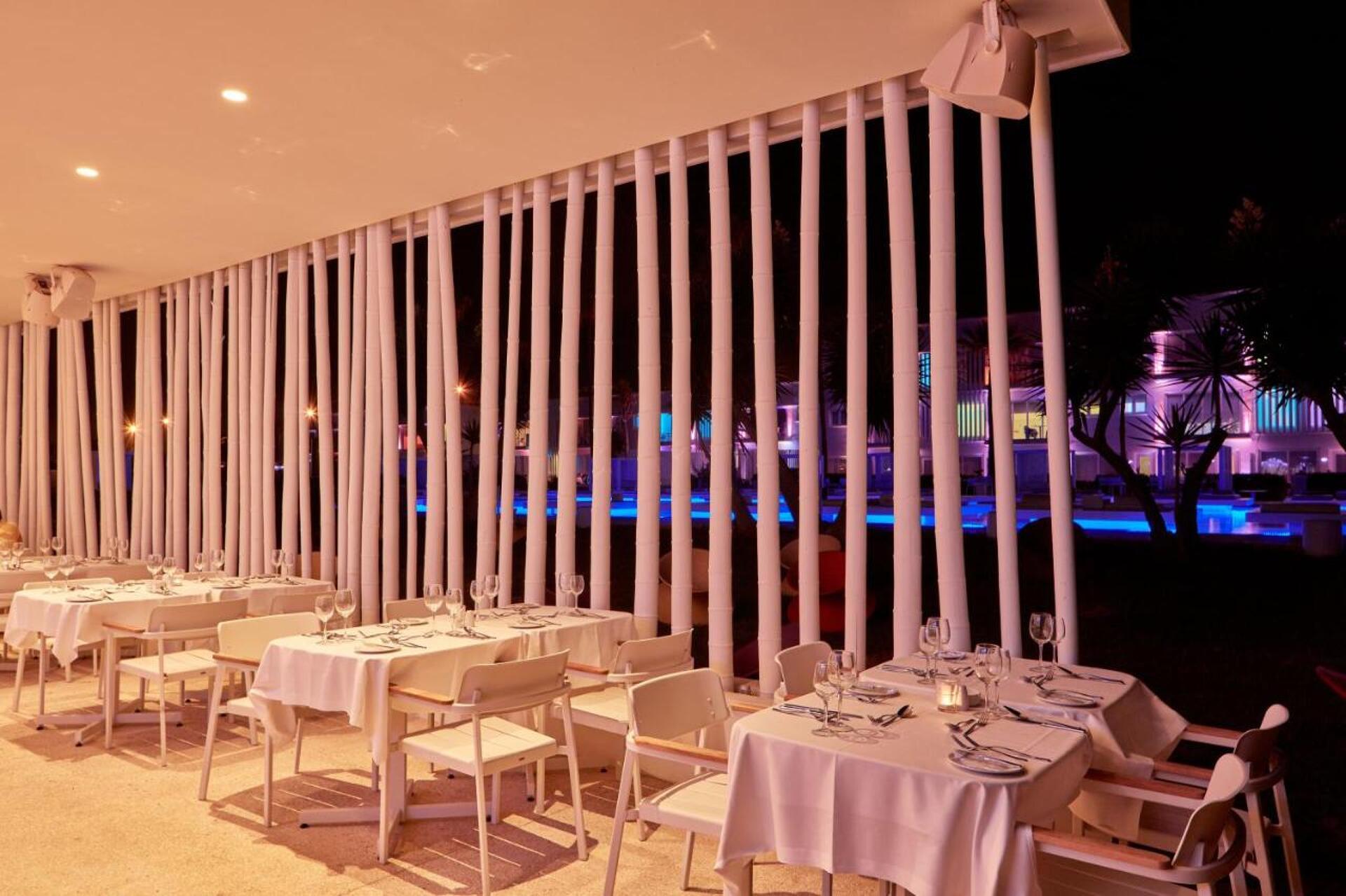 So White Club Resort 5* 24