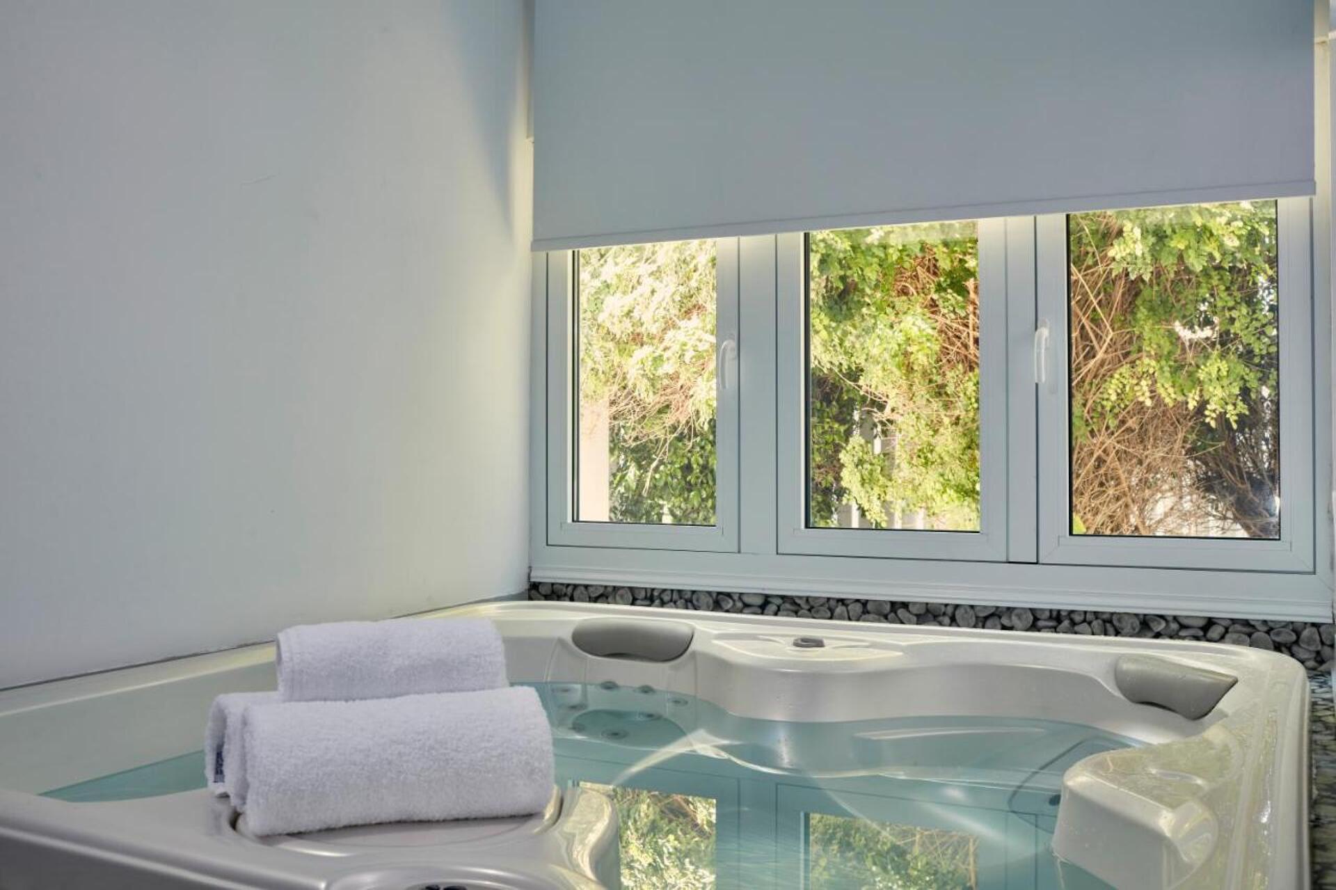 So White Club Resort 5* 7