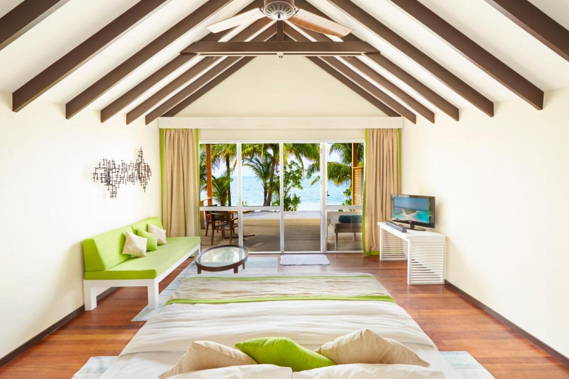 Kuredu Island Resort & Spa 18