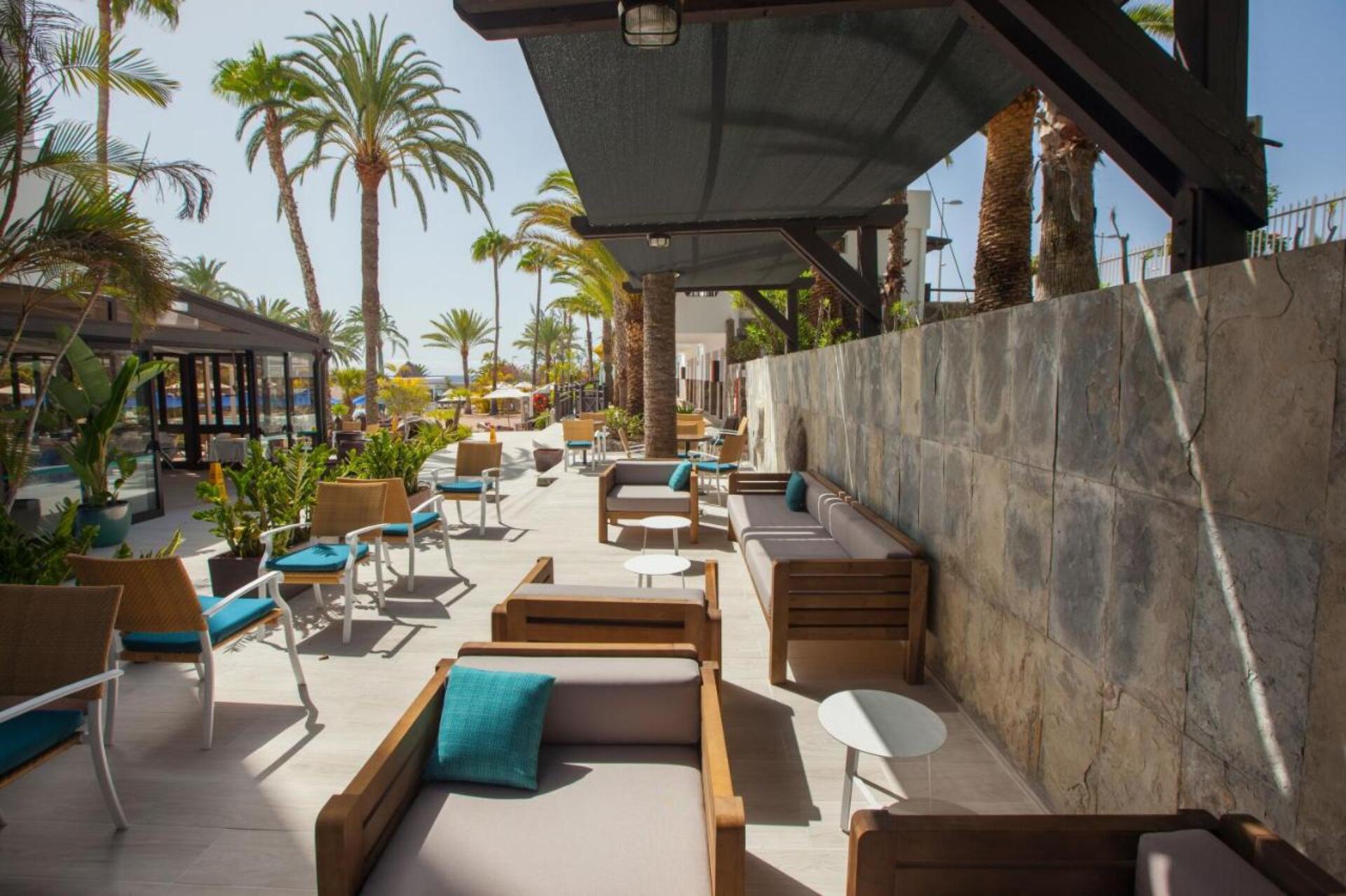 Corallium Beach by Lopesan Hotels 3* 24