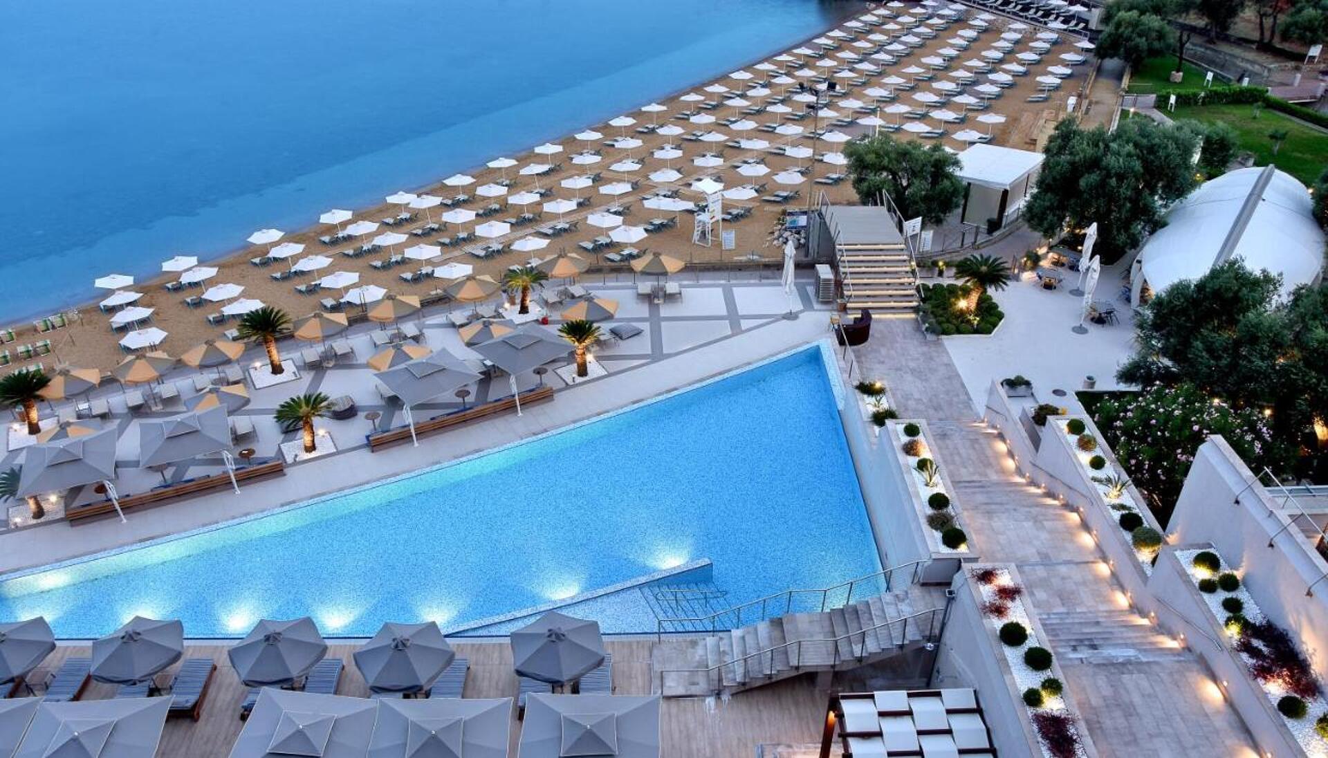 Maestral Resort & Casino 5* 24
