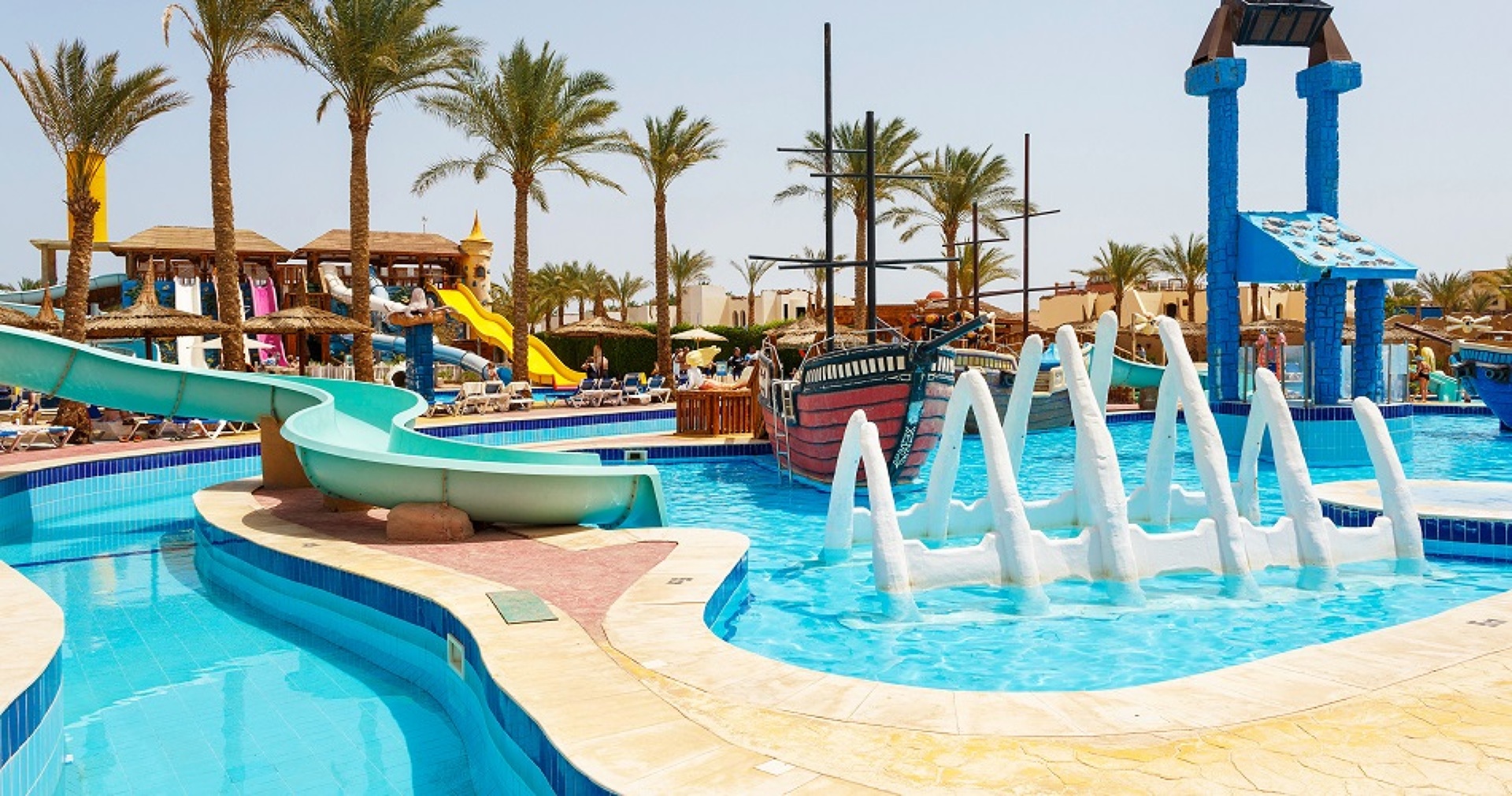 Sea Beach Aqua Park Resort 4* 5