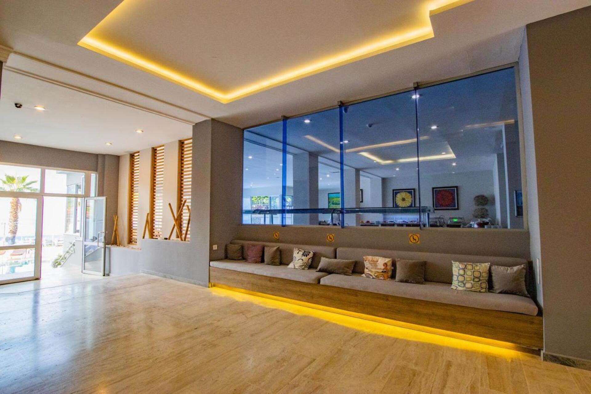 Marbas Select Beach 3* 7
