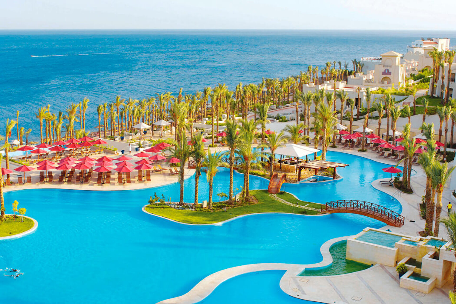 Grand Rotana Resort & Spa 5* 0