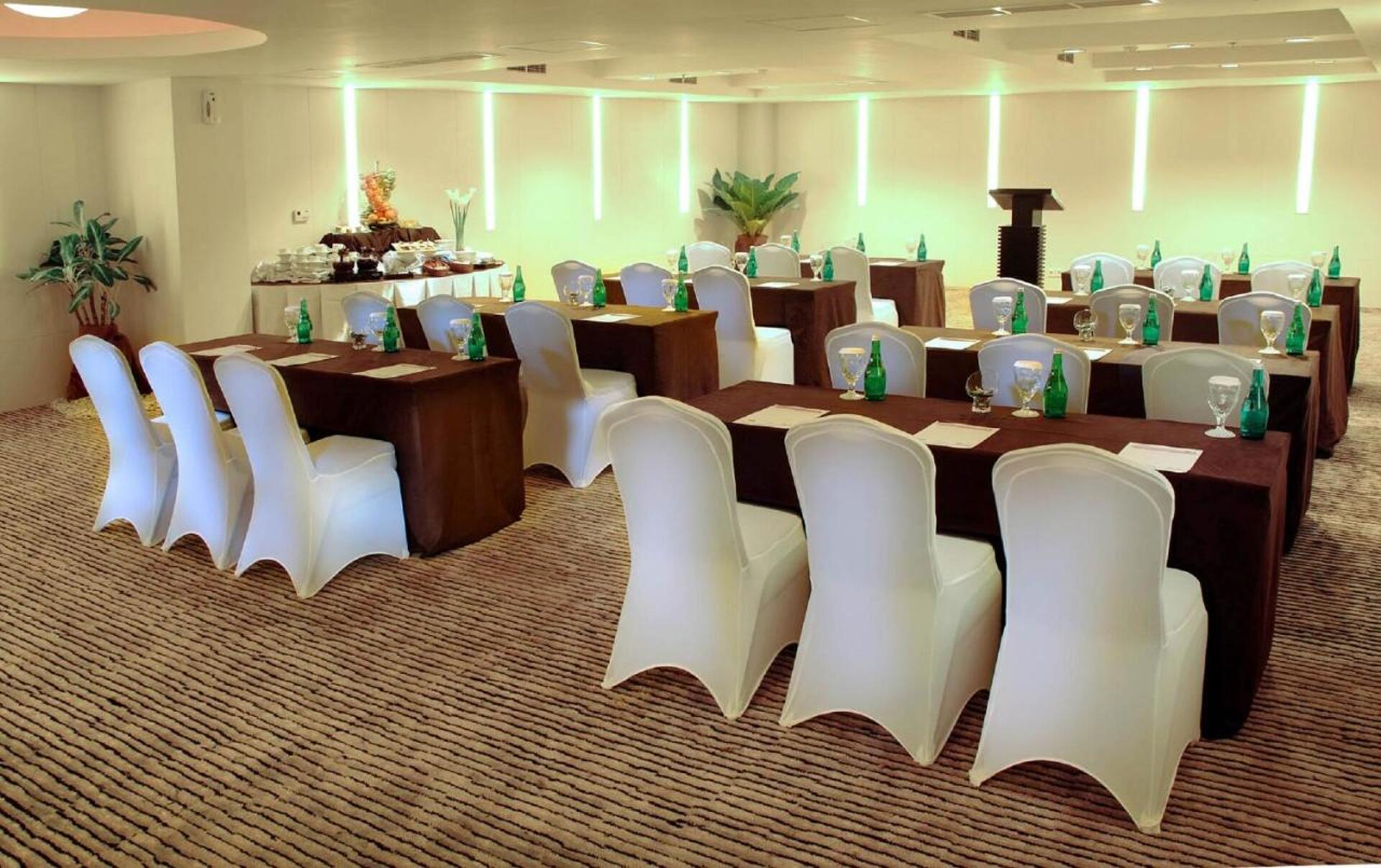 Aston Kuta Hotel & Residence 40