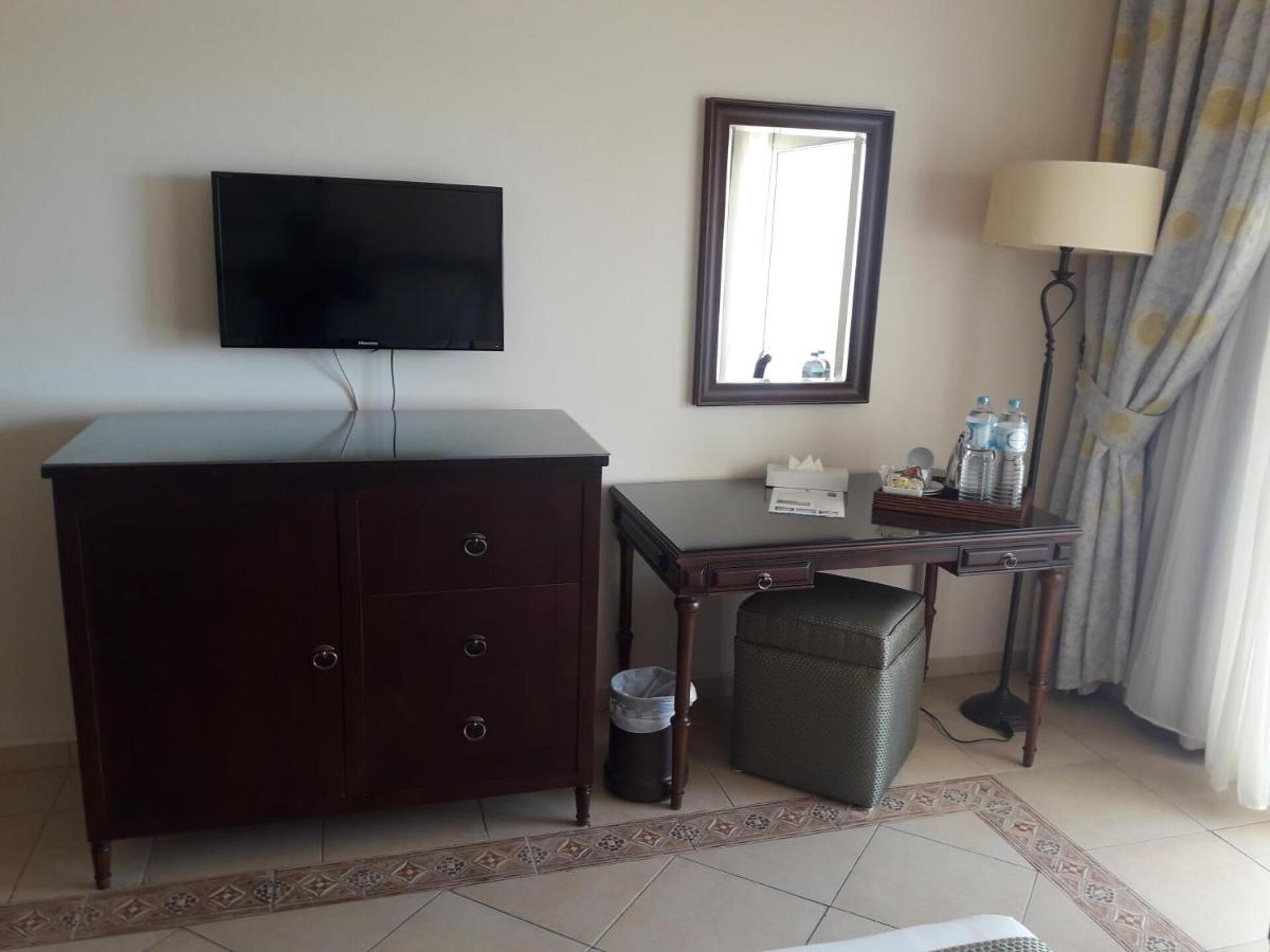 Continental Plaza Beach Resort 36