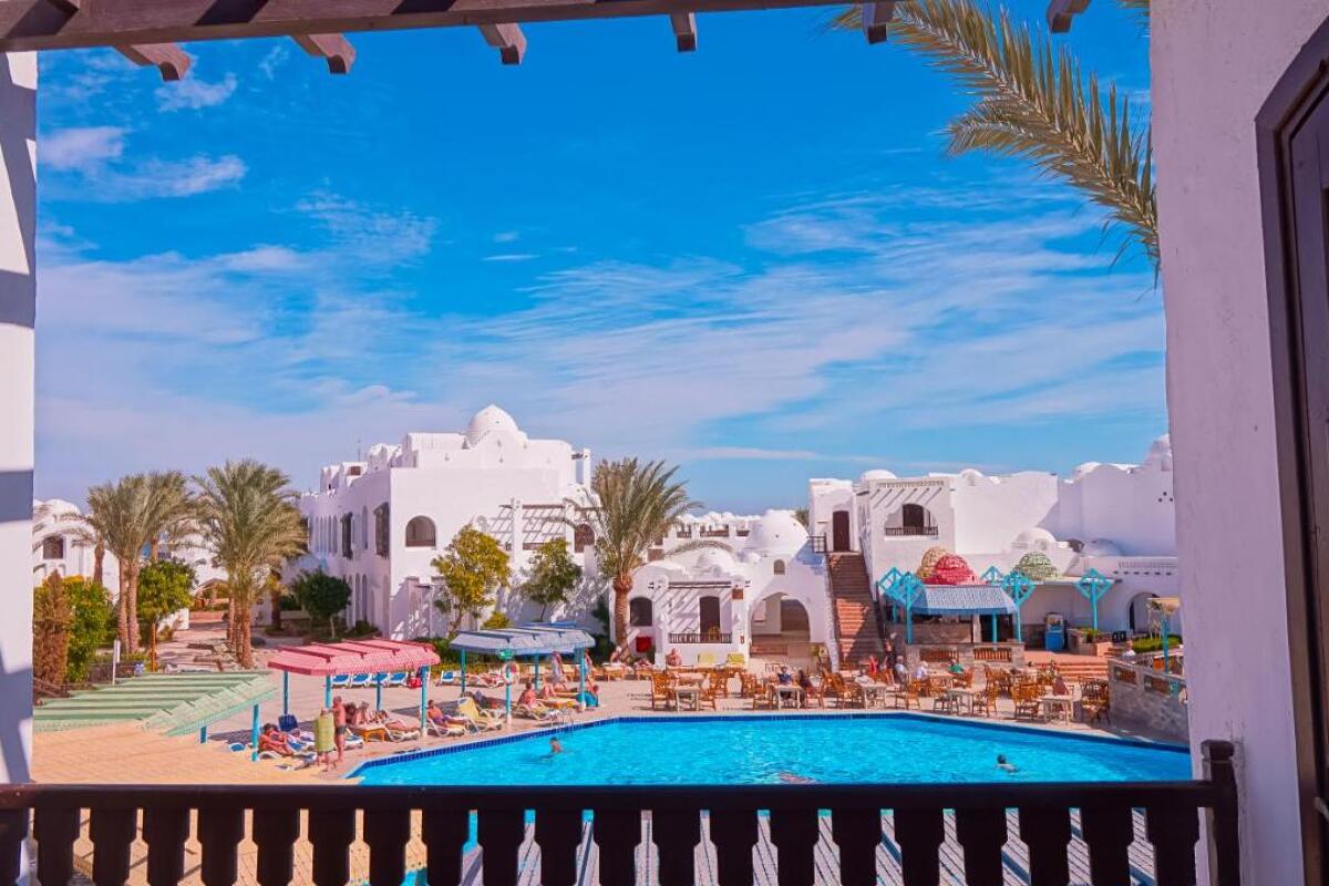 Arabella Azur Resort 4* 0