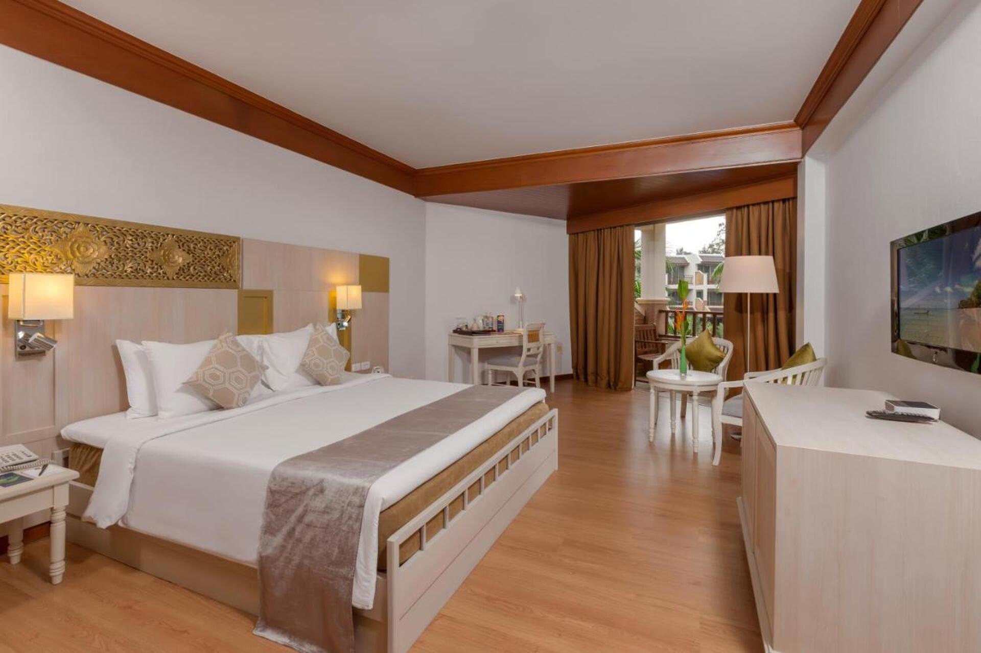 Best Western Premier Bangtao Beach Resort & Spa 4* 32