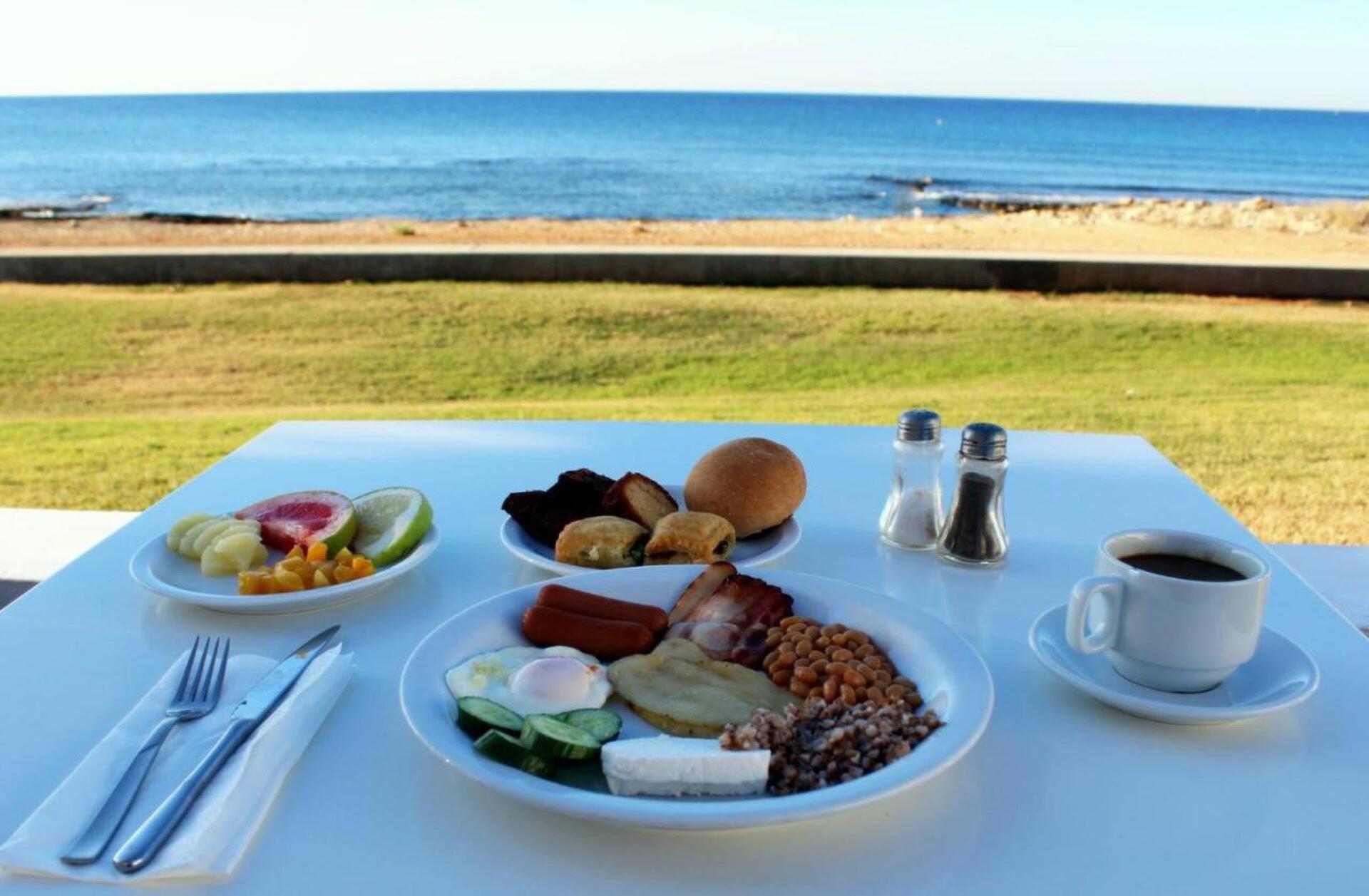 Pierre Anne Beach Hotel 36