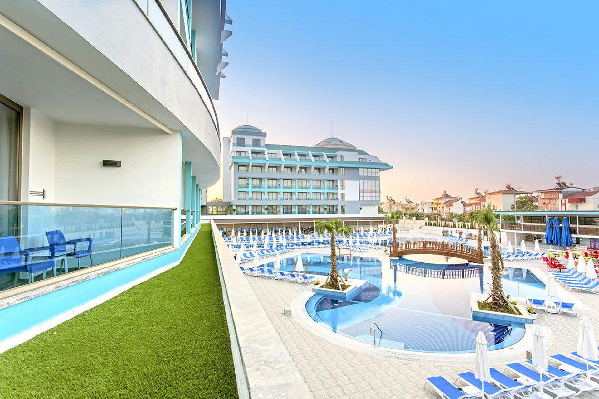 Sensitive Premium Resort & Spa 1