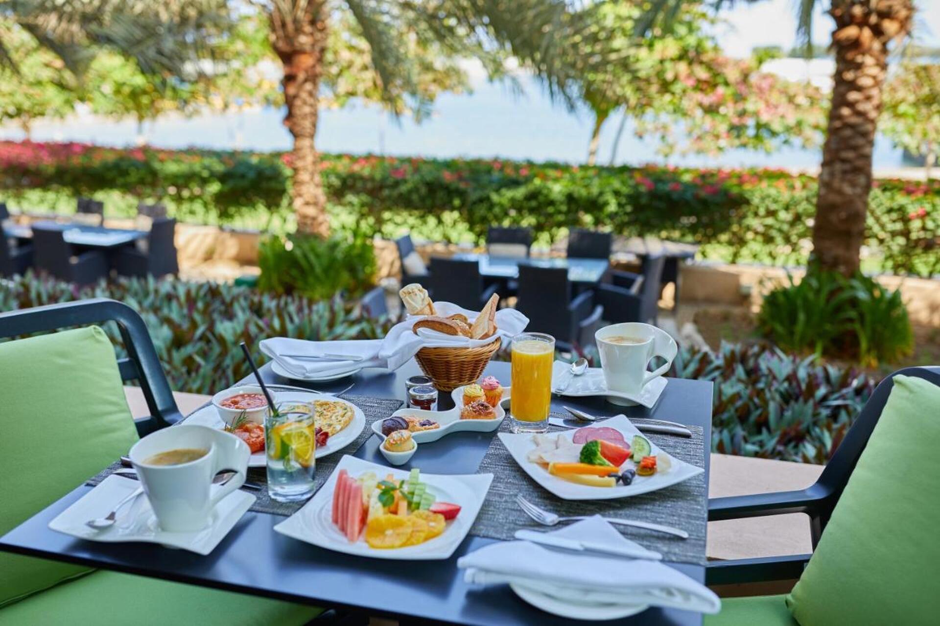 Millennium Resort Mussanah 4* 6