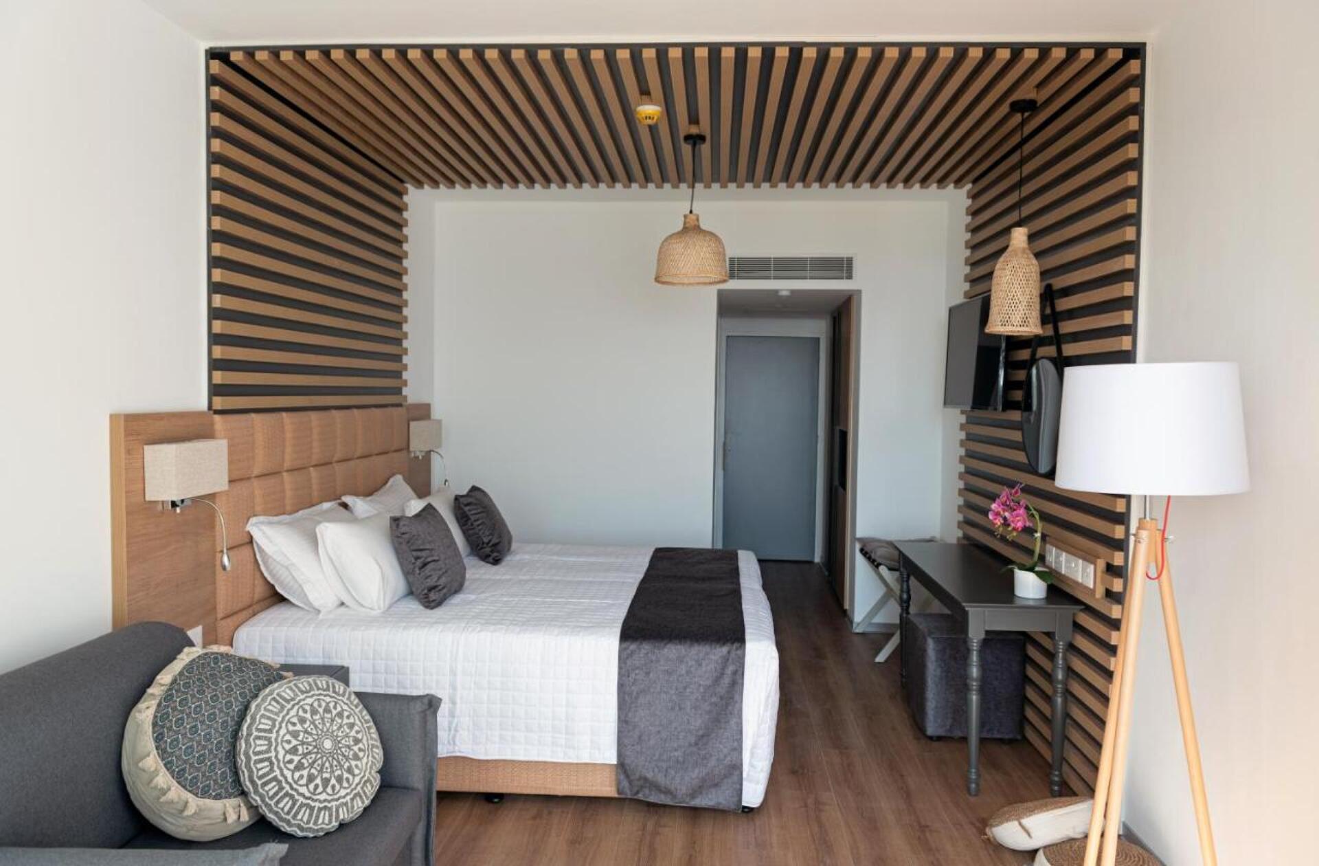 Pierre Anne Beach Hotel 21